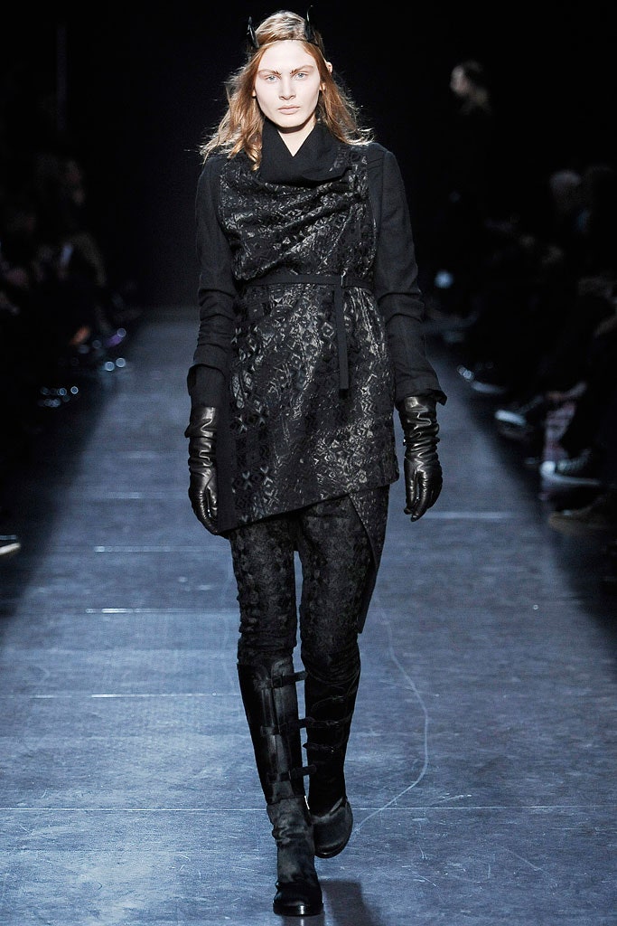 black silk fitted textured pants