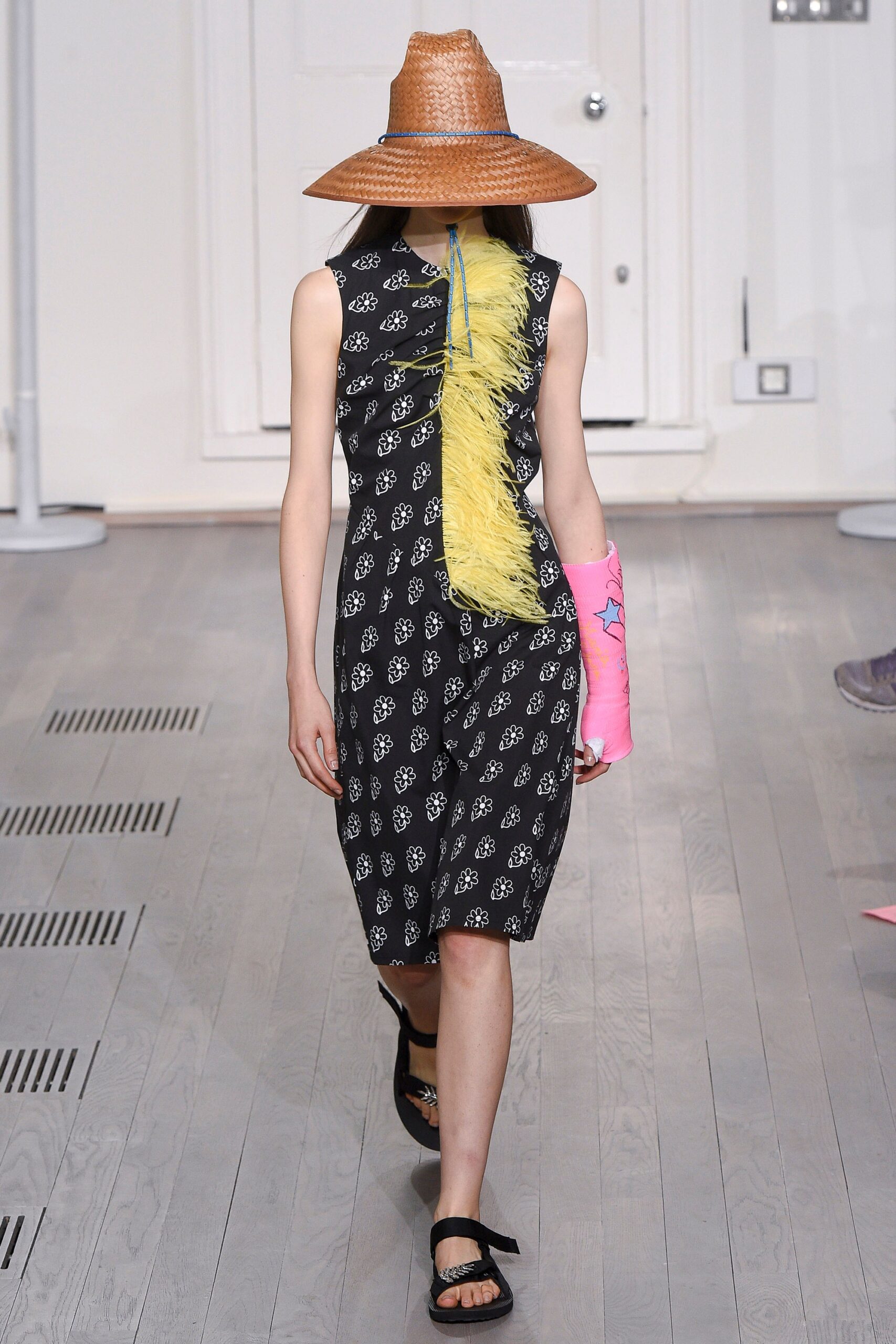 black printed midi dress with straw hat