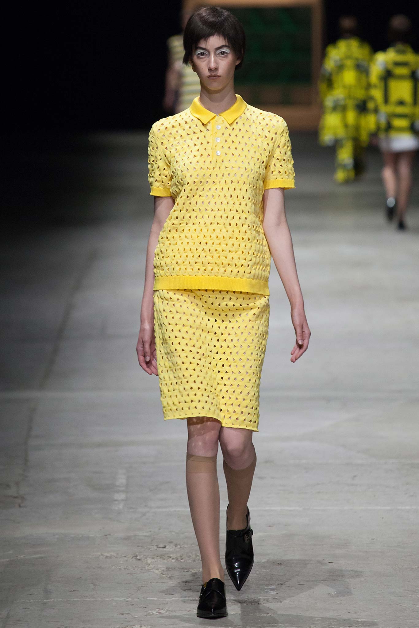 yellow cotton fitted pencil skirt