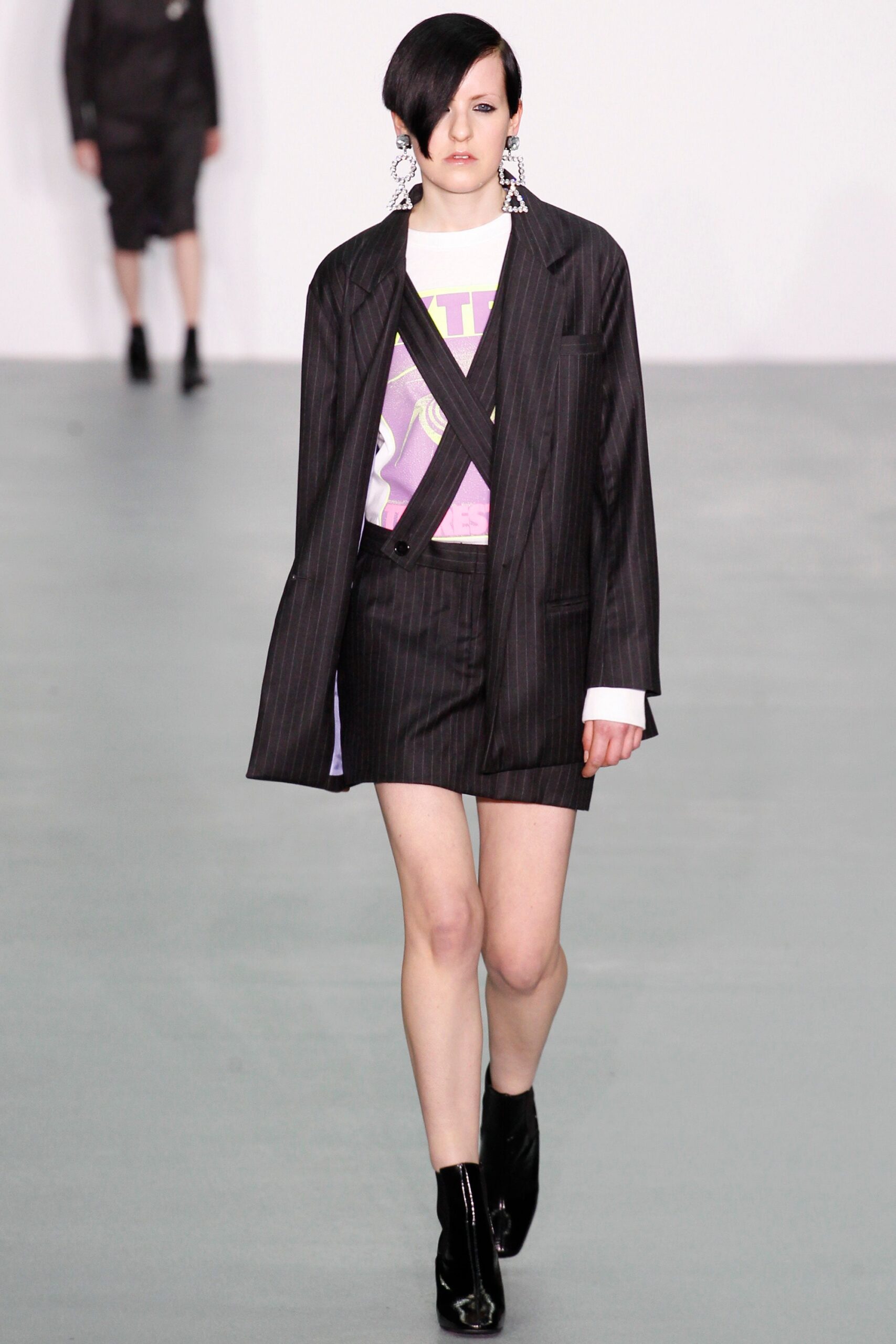 black tailored blazer with shorts