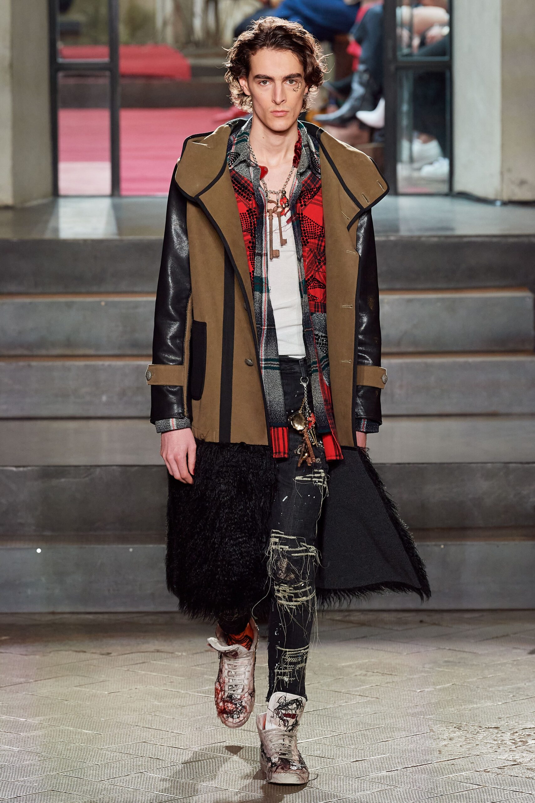 brown wool long-sleeve collared relaxed layered zippered coat