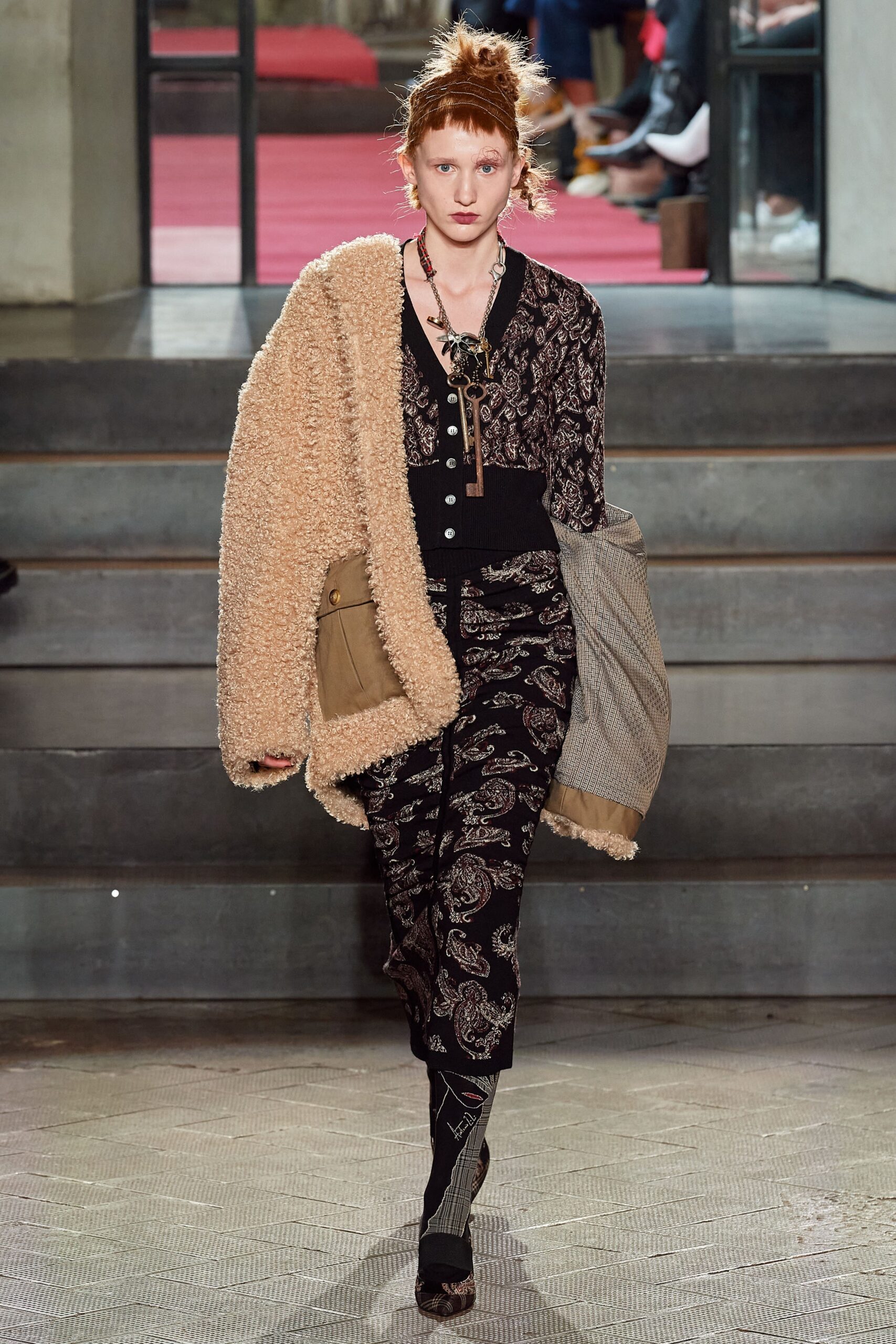 oversized faux-fur coat with printed blouse