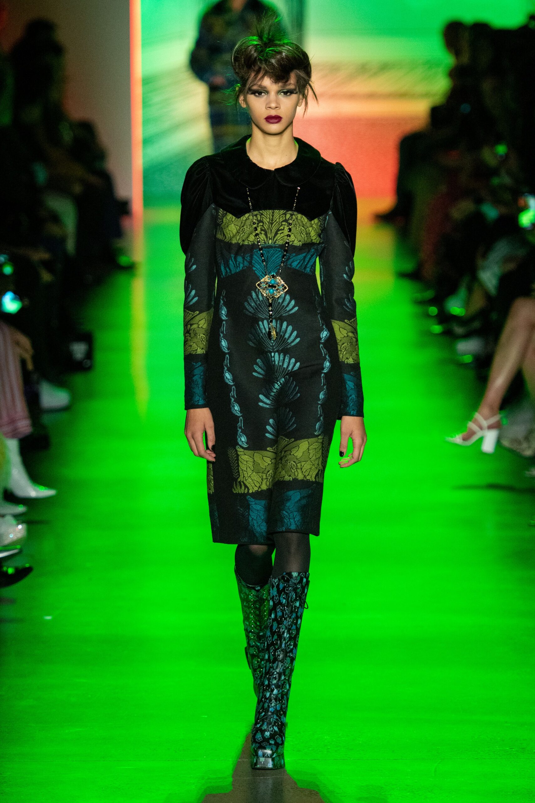 black silk long-sleeve collared fitted printed mini dress