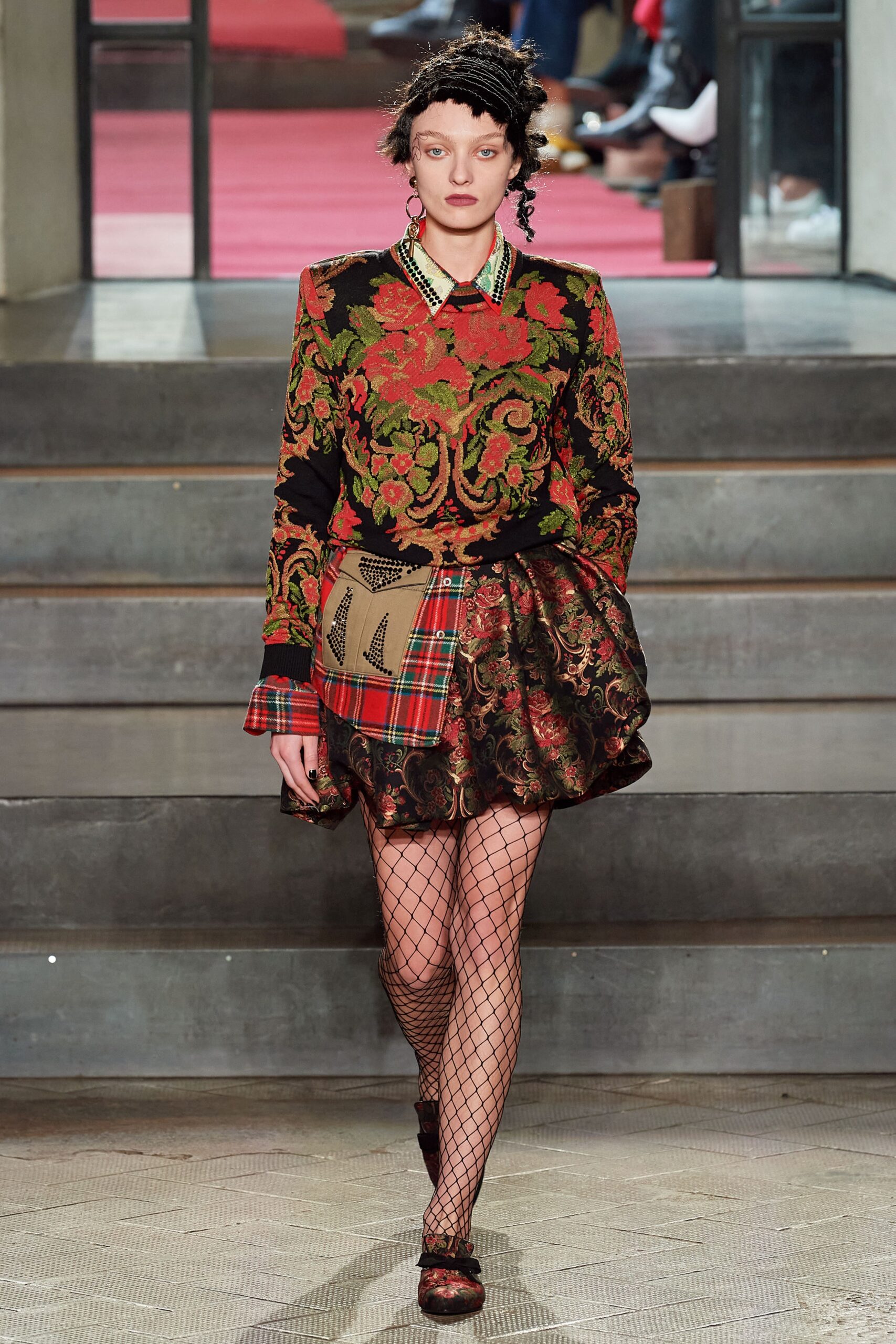 embroidered blouse with asymmetric skirt