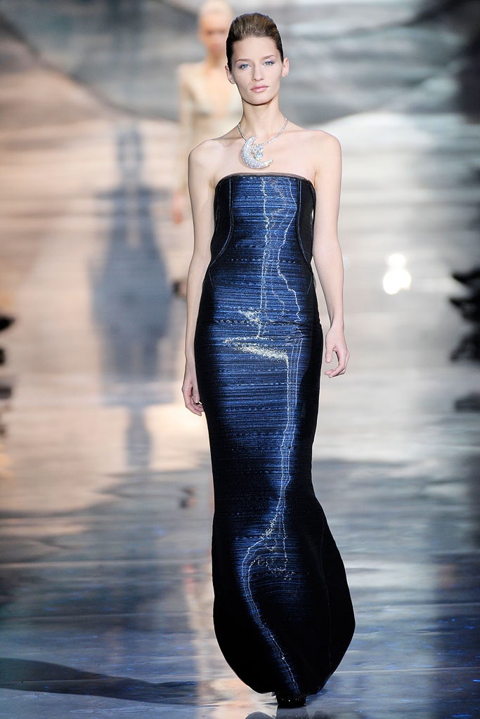 black and blue strapless gown