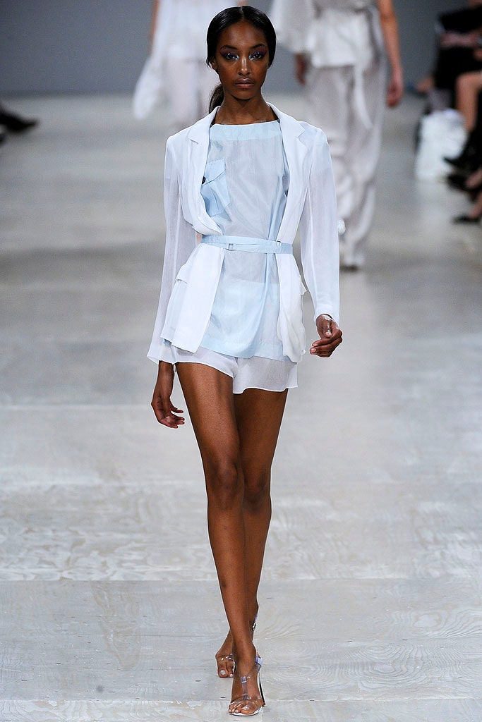 white chiffon long-sleeve collared tailored buttoned jacket