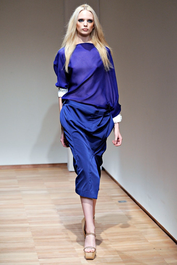 purple silk relaxed top with blue skirt