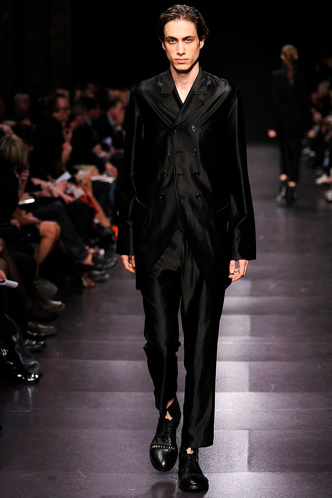 black silk long-sleeve collared fitted straight-leg shiny suit