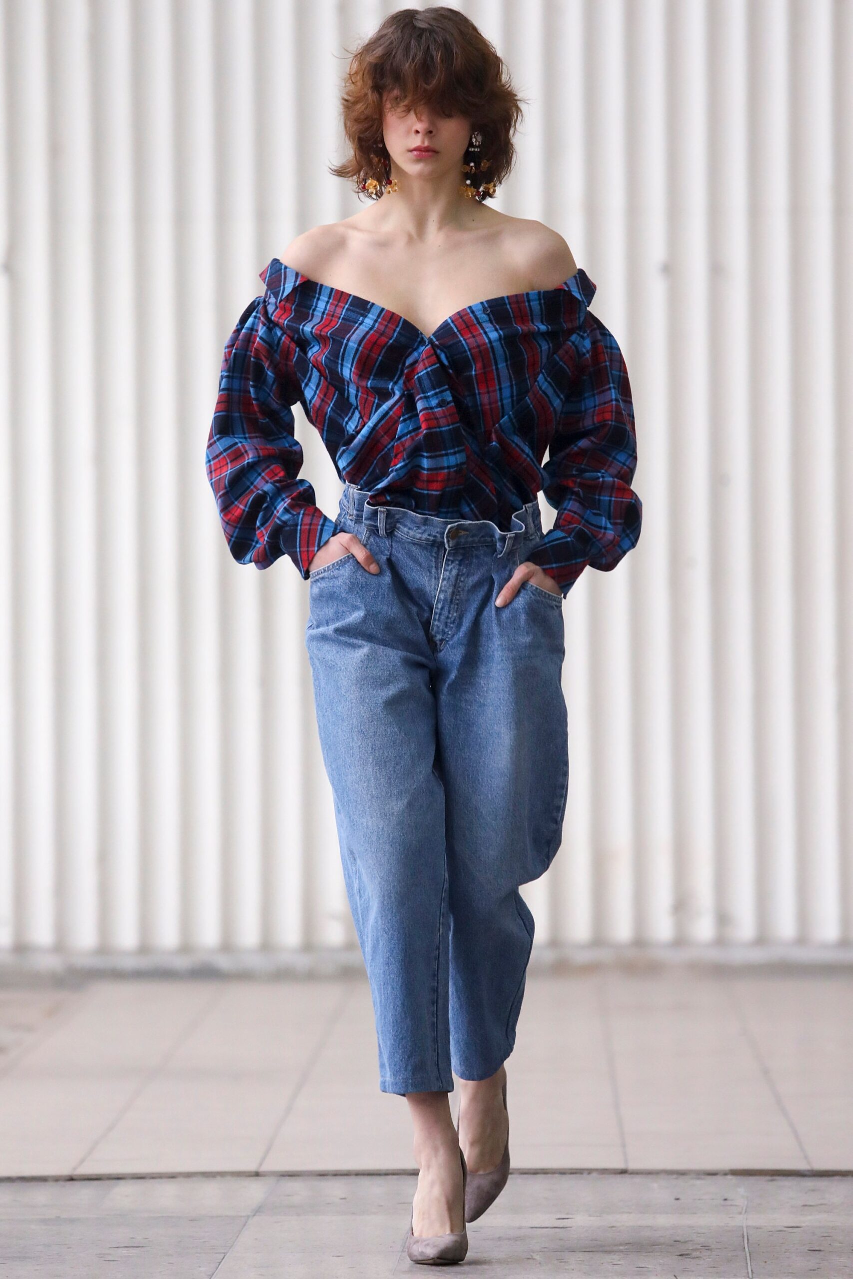 relaxed off-shoulder checked shirt