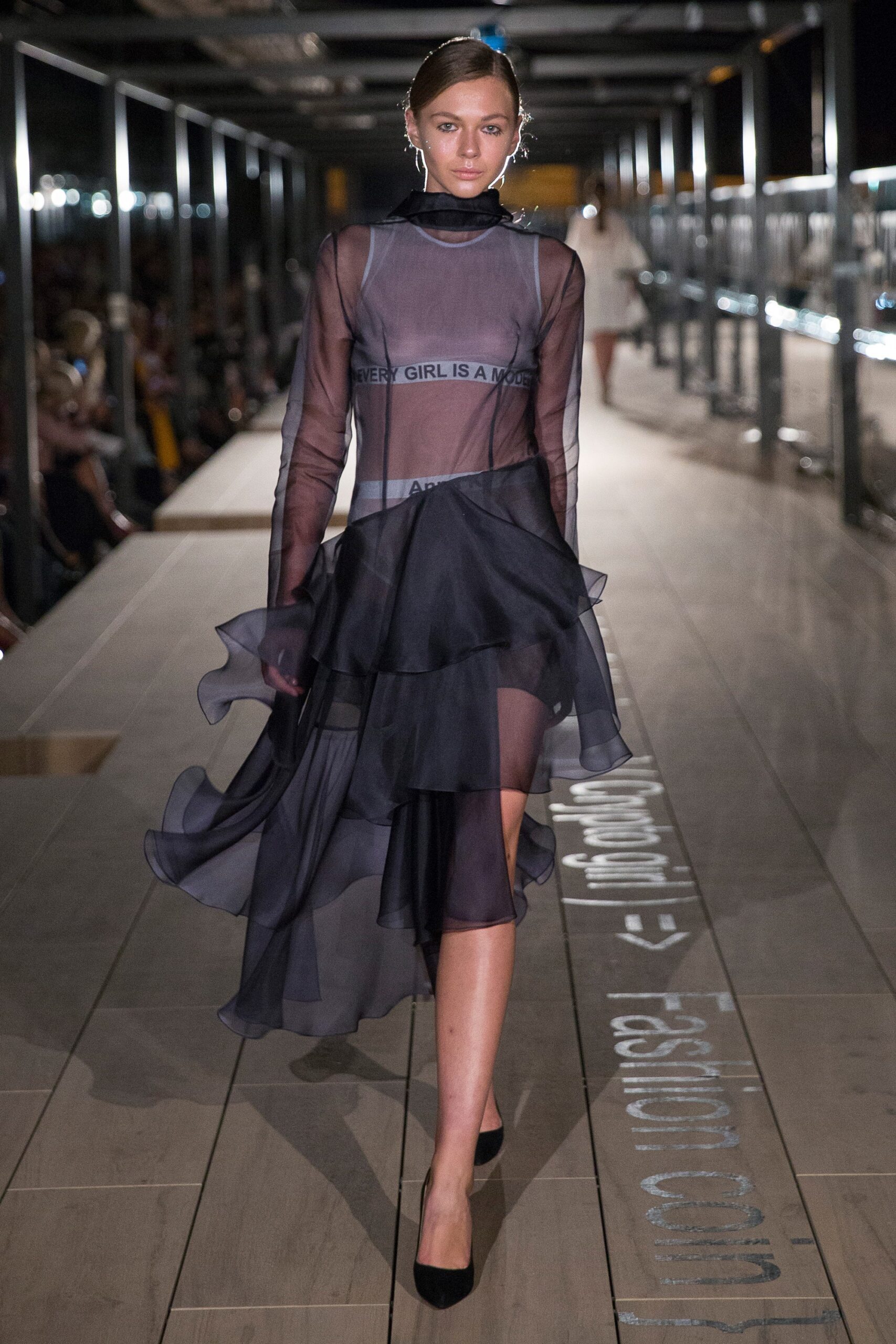 Anna K Kiev S/S 18 Look 19