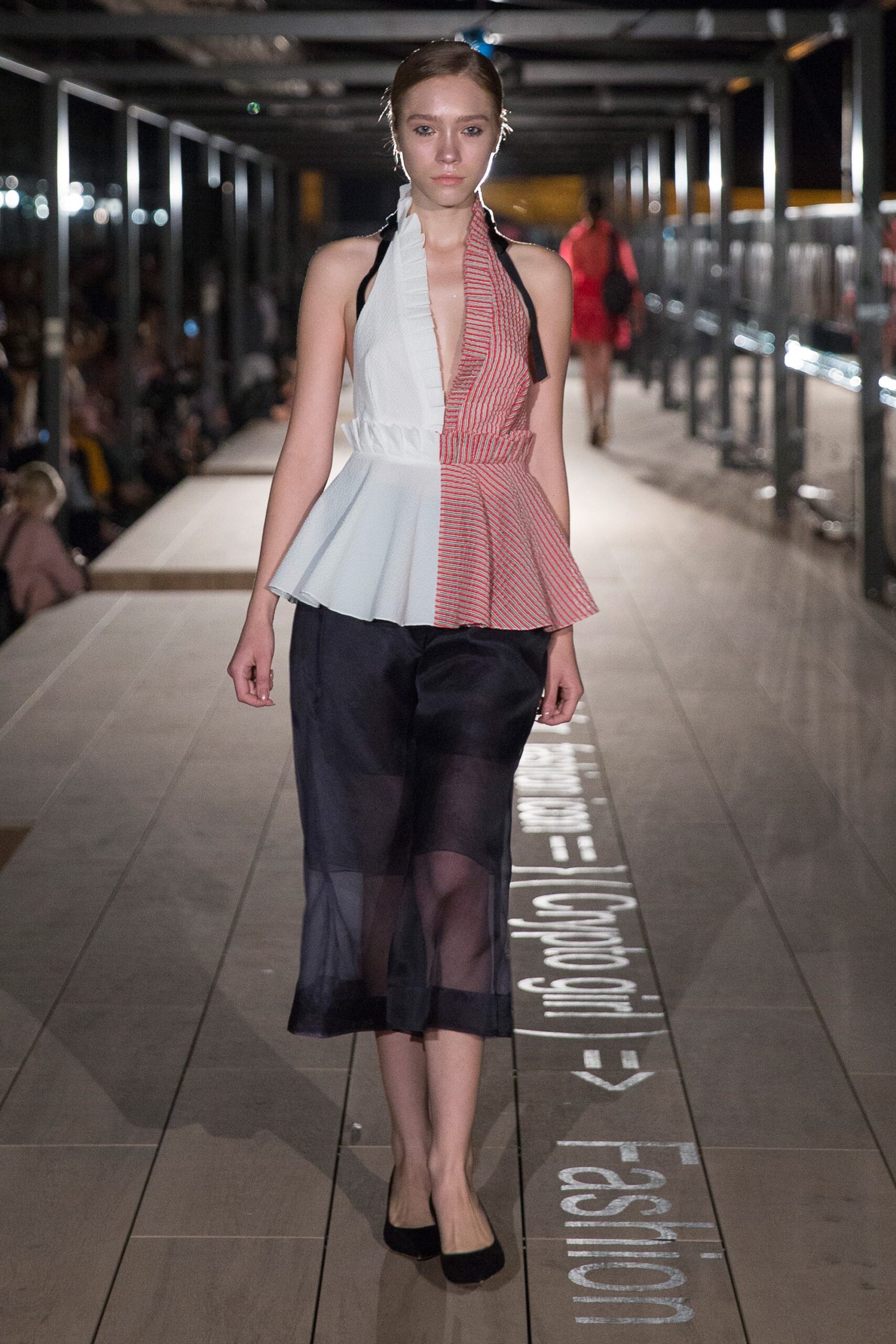 Anna K Kiev S/S 18 Look 146