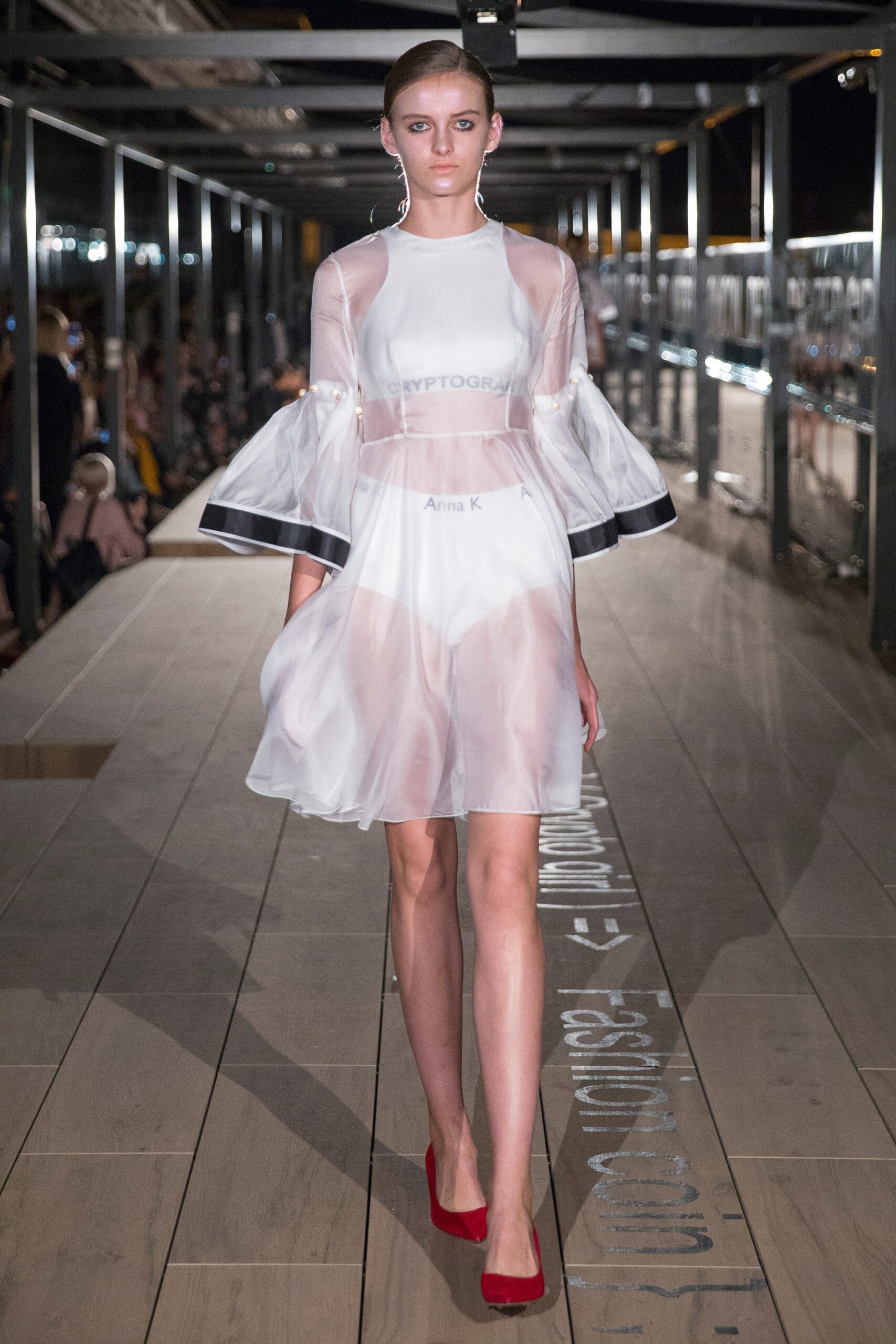 Anna K Kiev S/S 18 Look 172