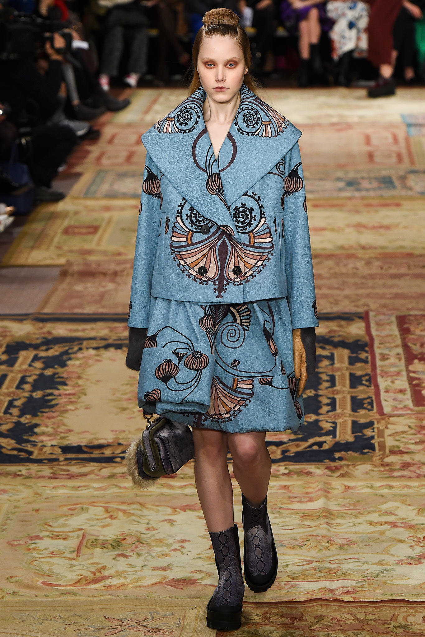 blue denim long-sleeve collared relaxed printed coat