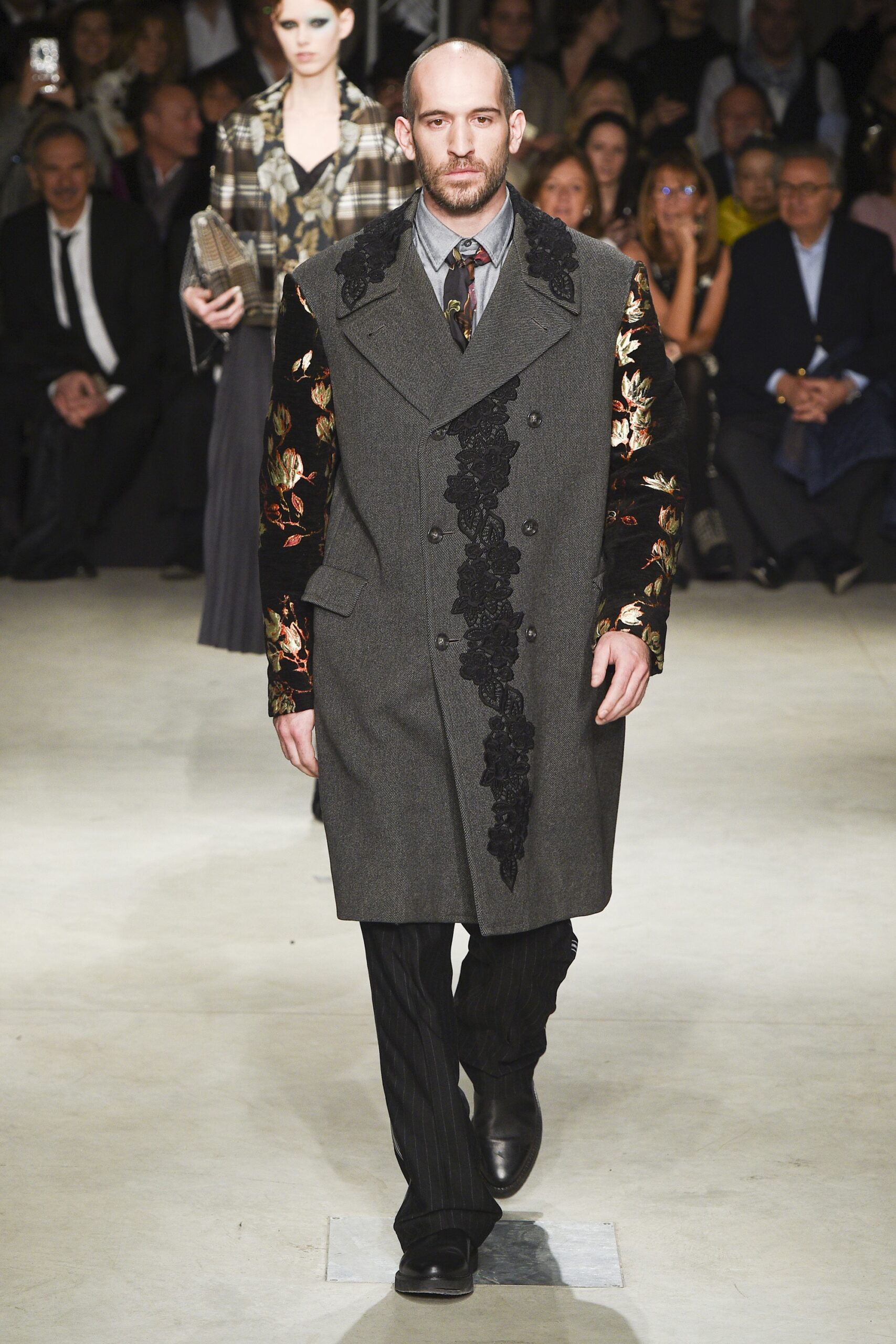 gray tailored coat with embroidery
