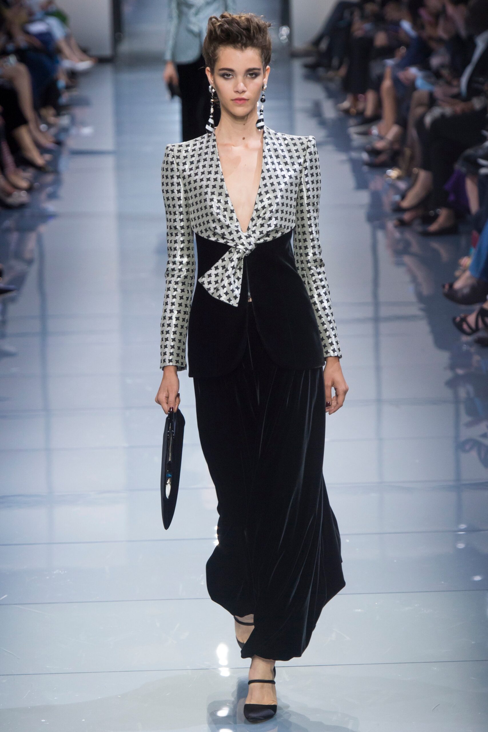Armani Privé F/W 16 Couture Look 138