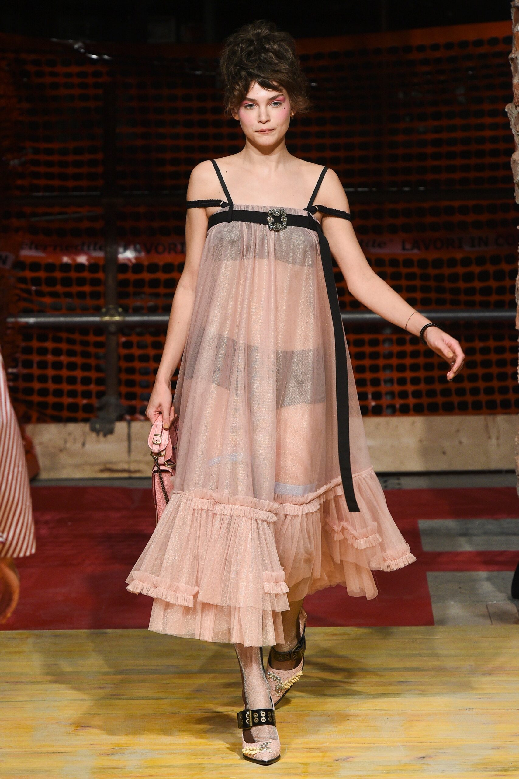 pink tulle sleeveless dress