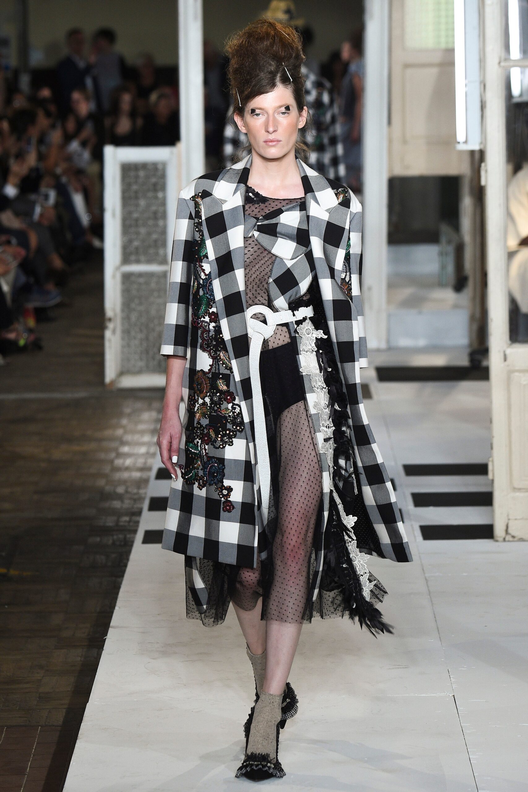 black cotton long-sleeve collared relaxed checked embroidered coat