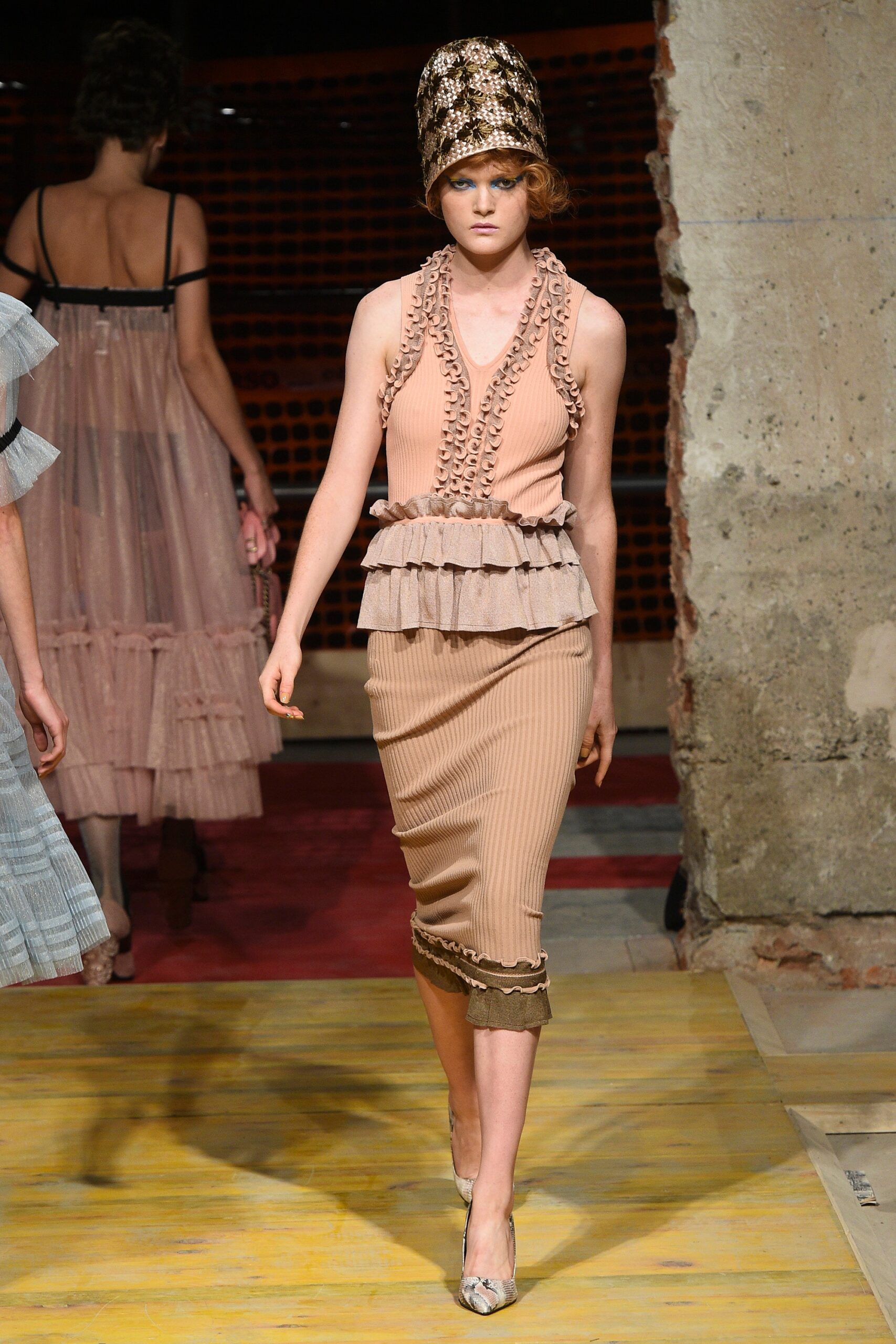 beige fitted midi dress with hat