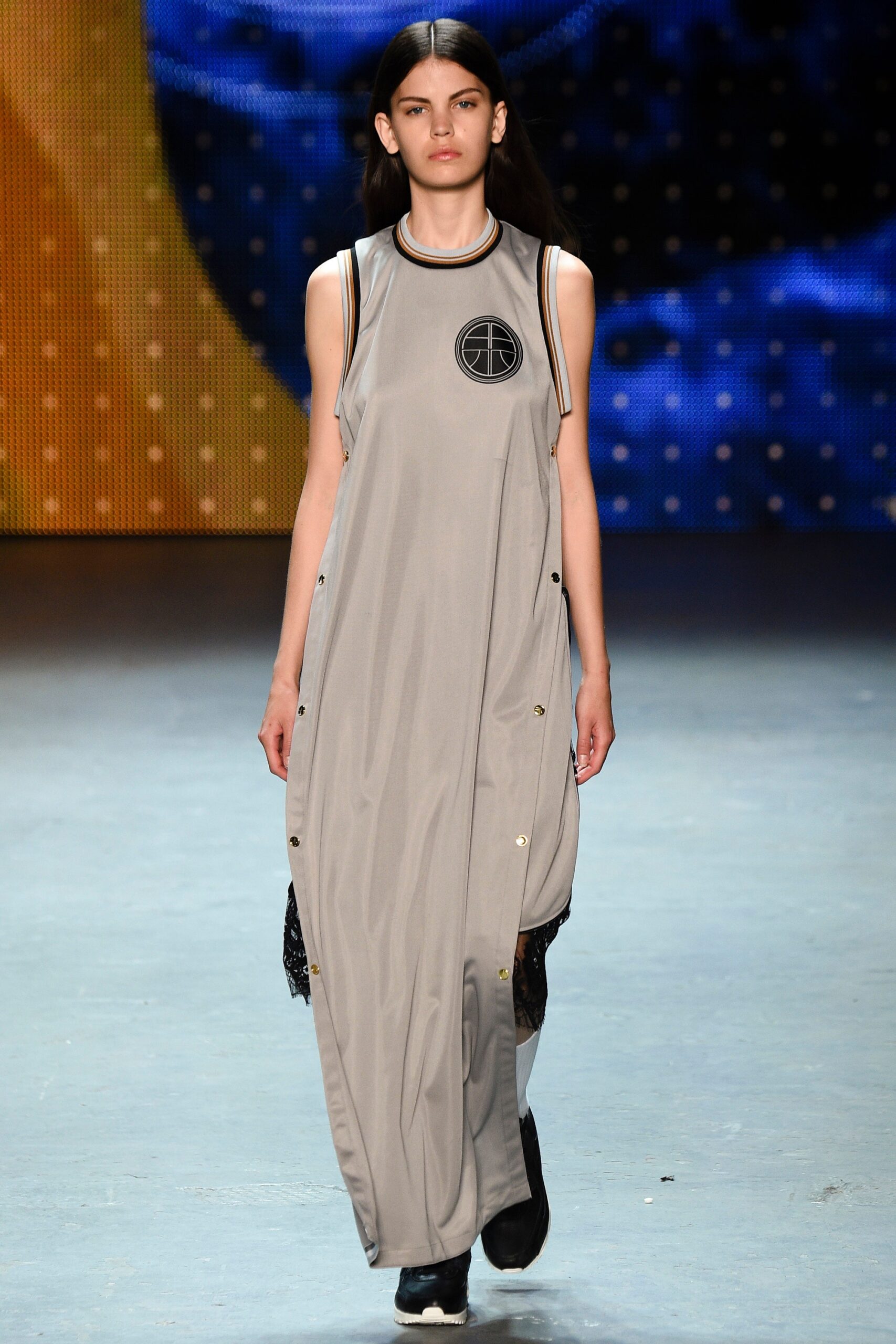 gray relaxed sleeveless dress