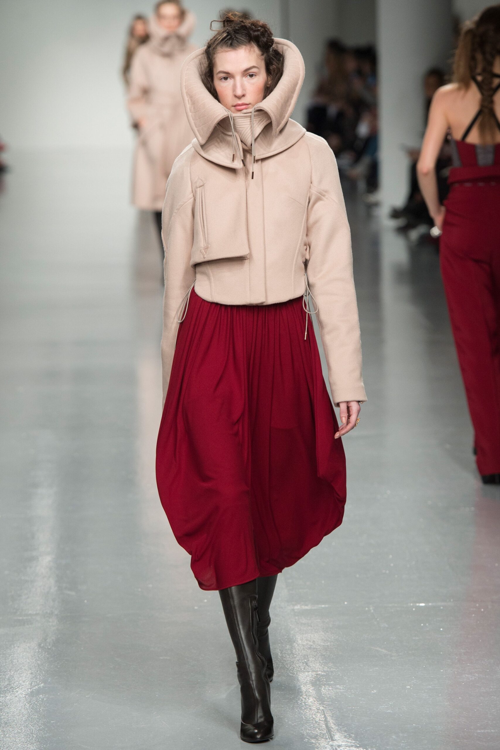 red cotton sleeveless relaxed pleated midi skirt