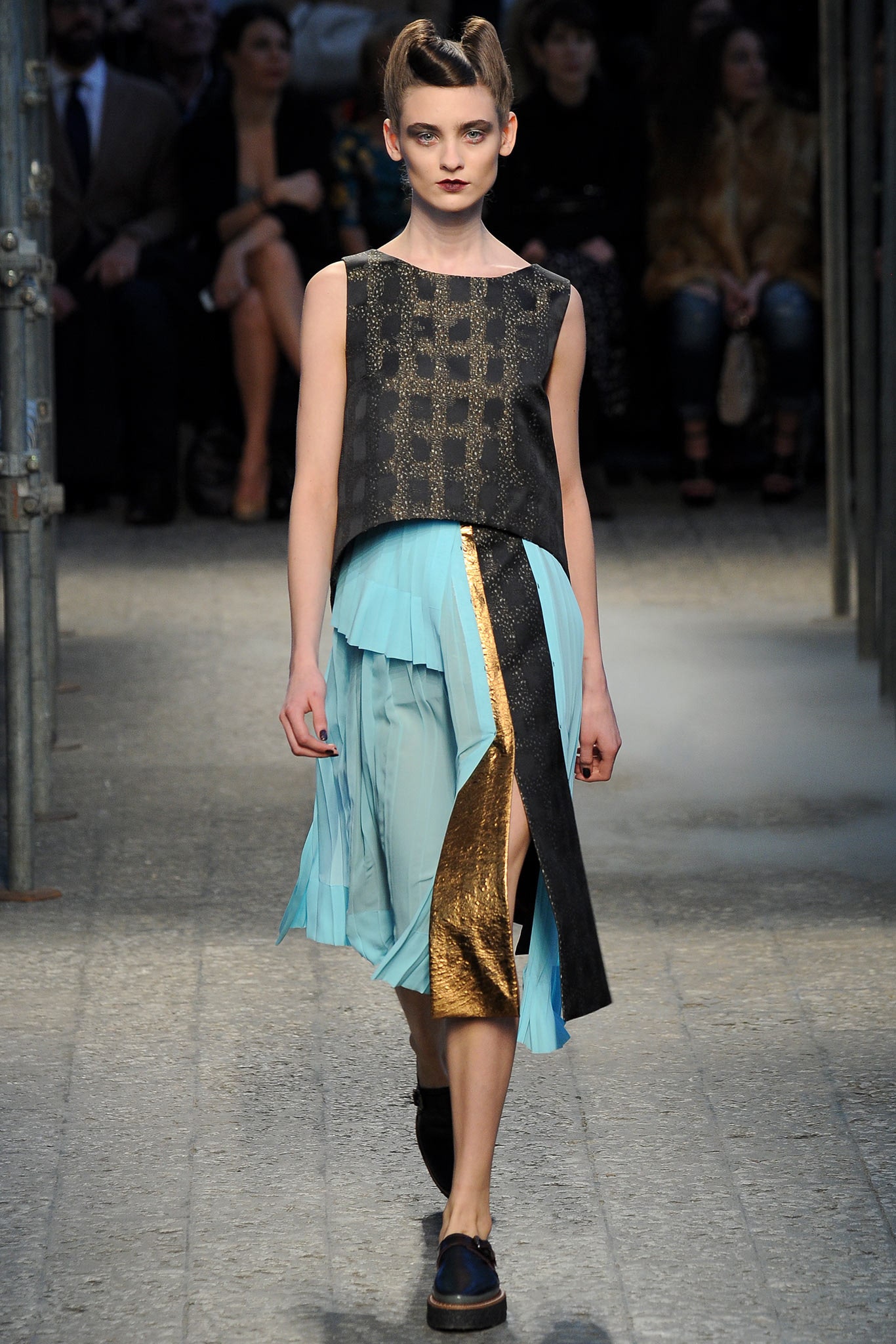 black and blue pleated midi dress