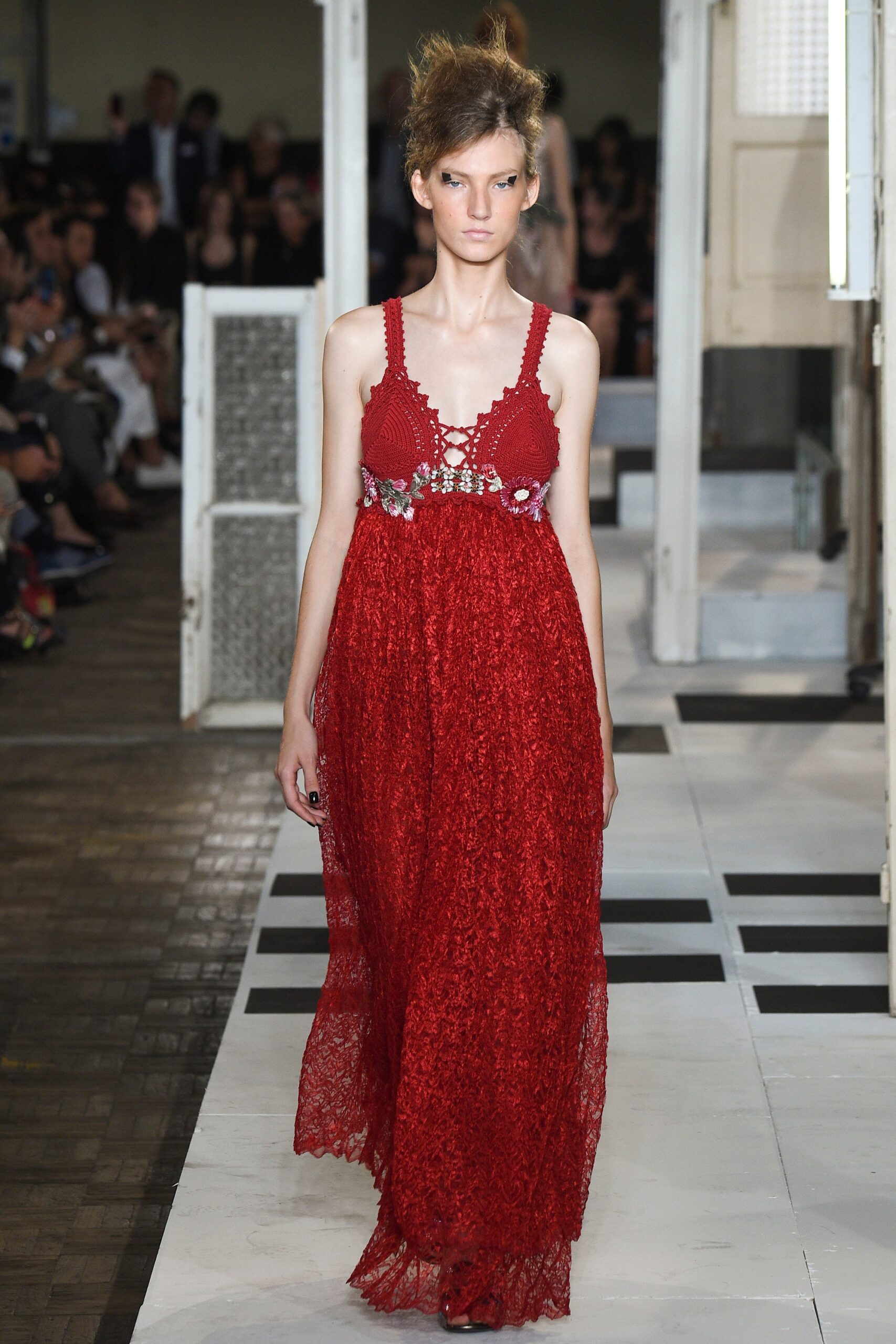 red lace sleeveless gown