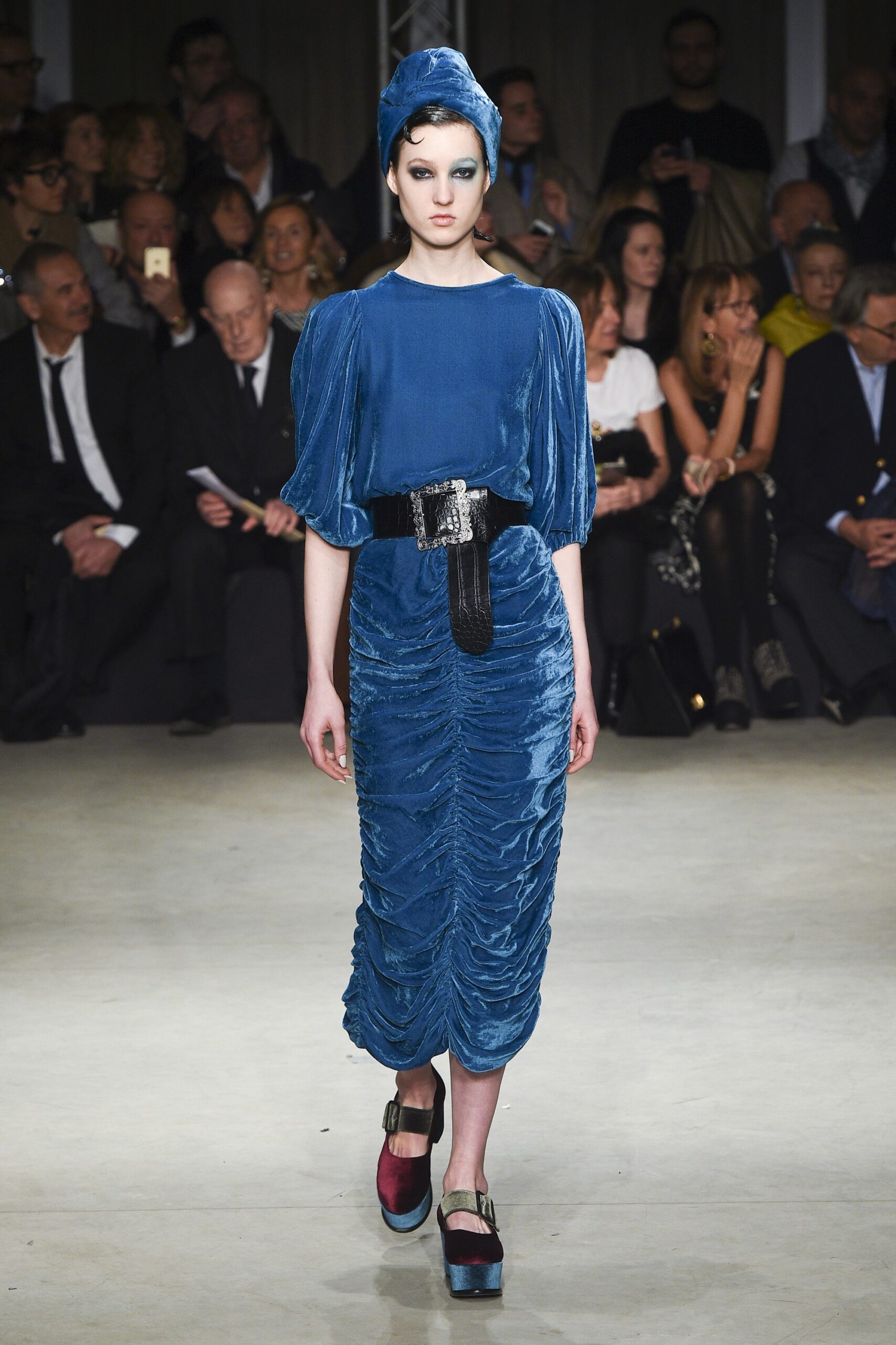 blue velvet ruched midi dress