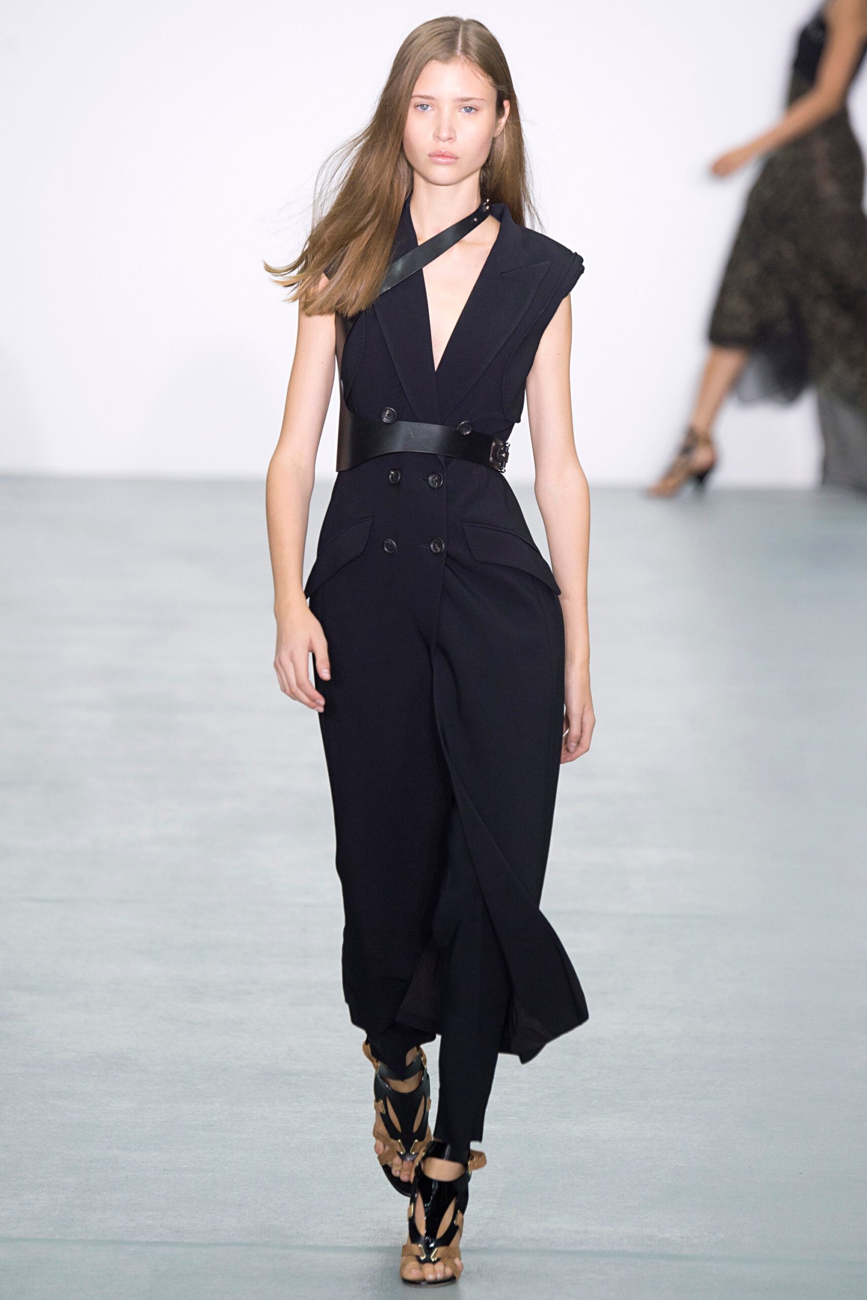 black fitted sleeveless jumpsuit