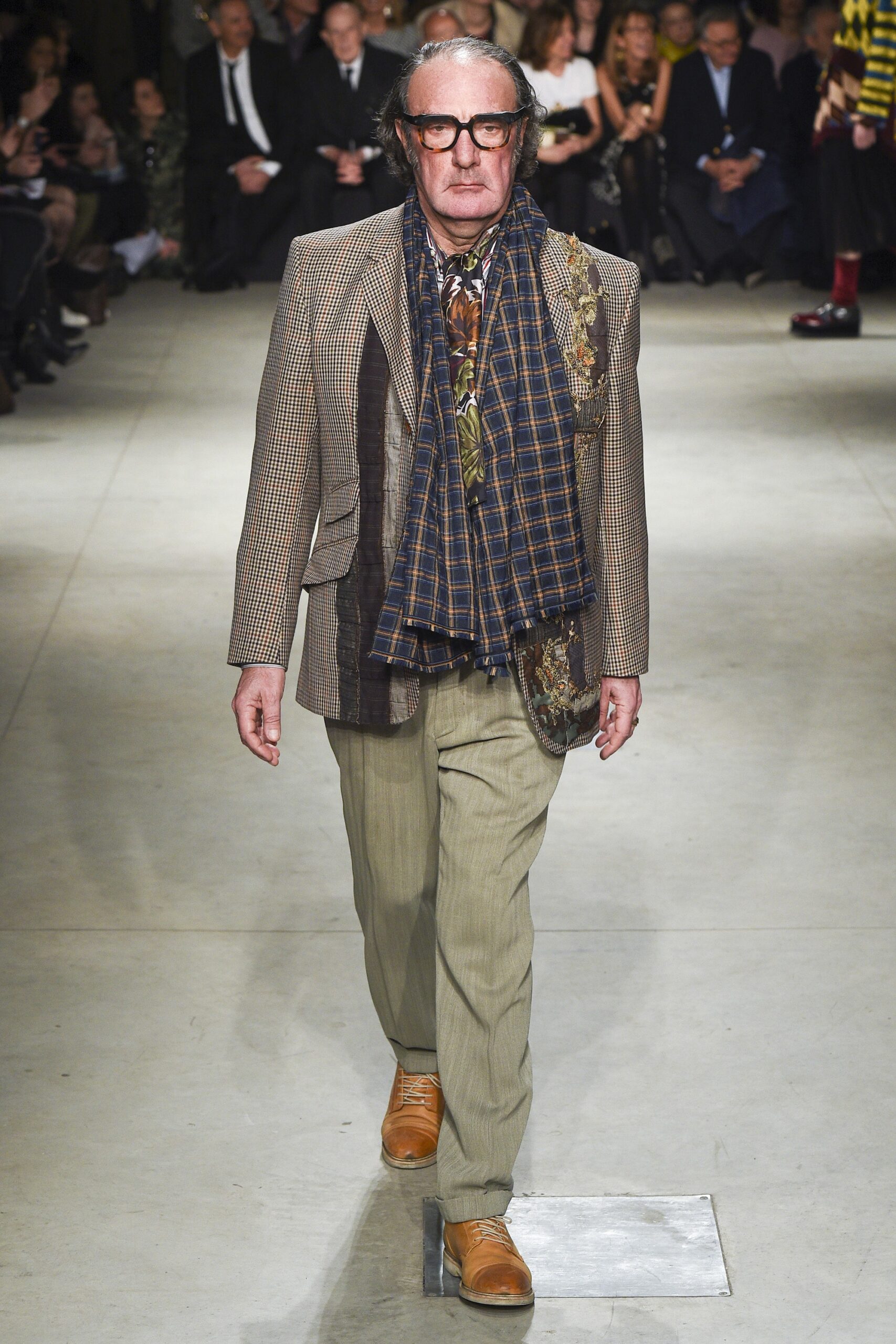 brown wool long-sleeve collared tailored checked buttoned blazer