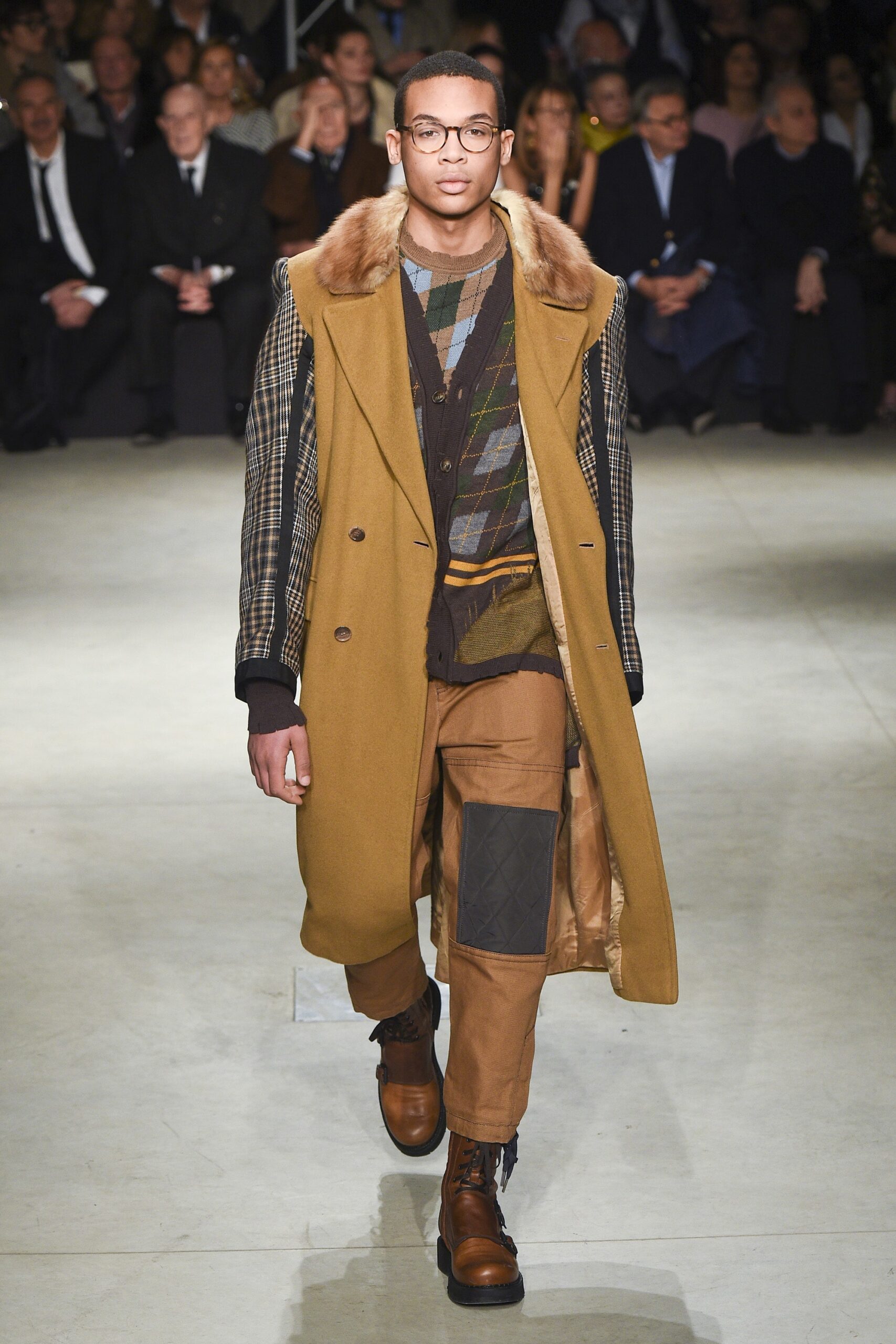 brown wool long-sleeve collared relaxed buttoned layered coat