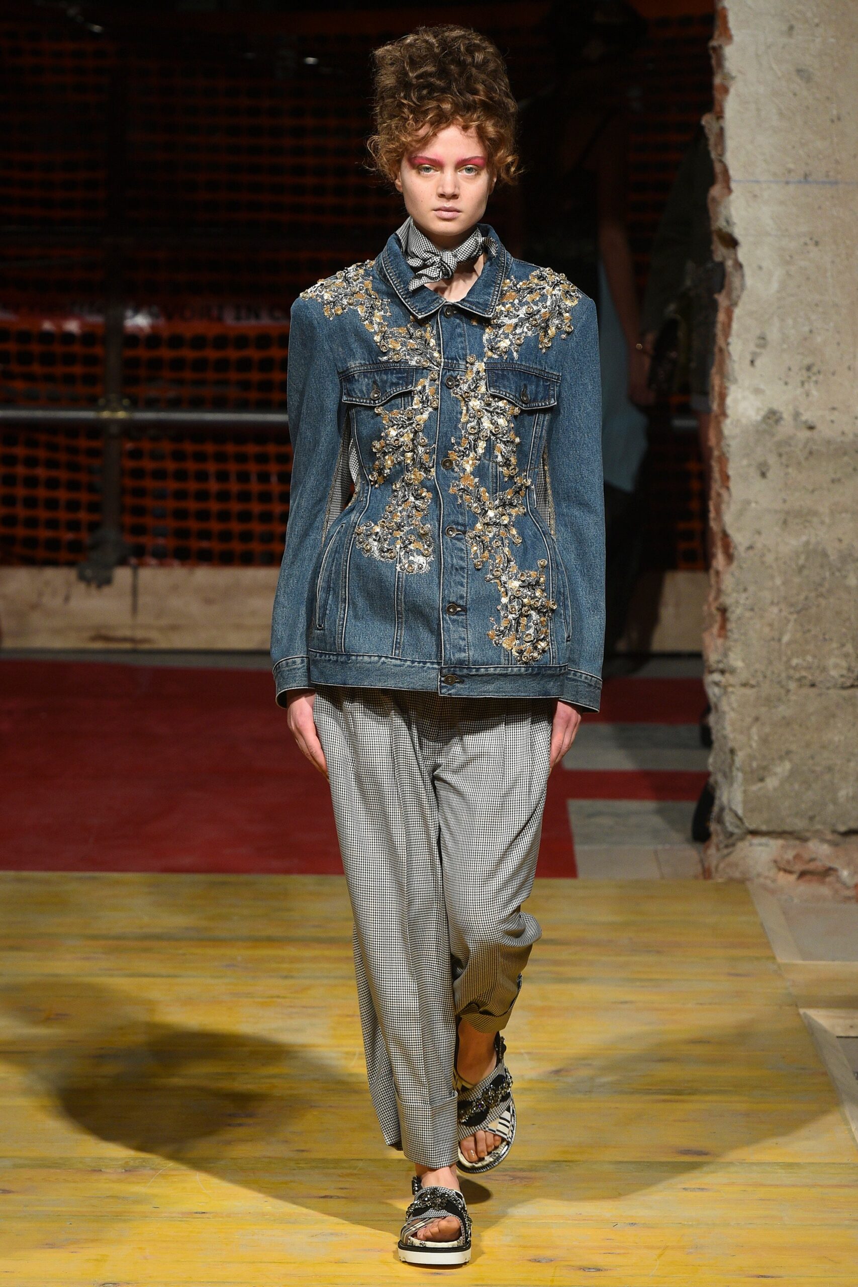blue denim long-sleeve collared relaxed embroidered jacket