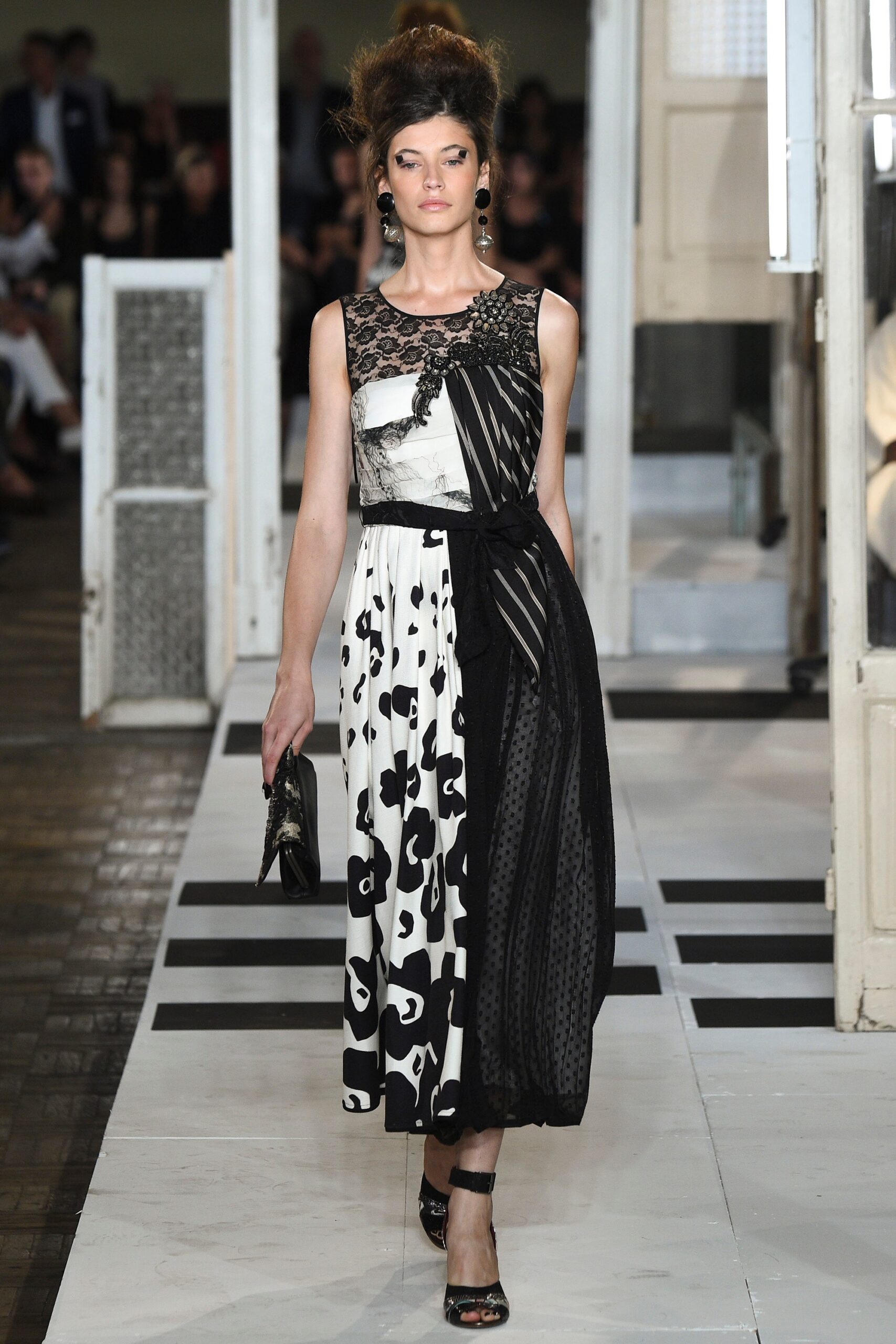 black and white printed midi dress