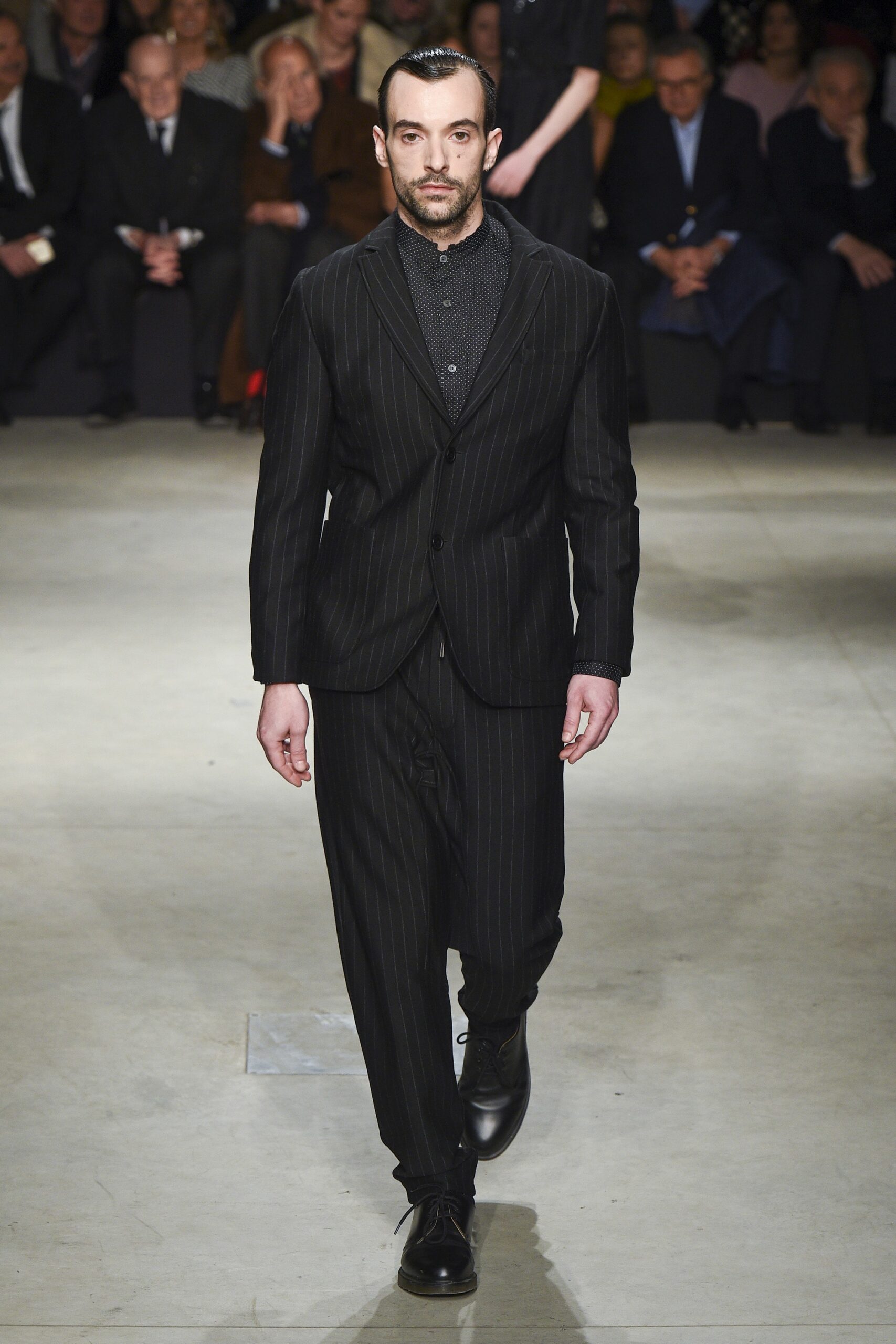 black tailored suit with shoes