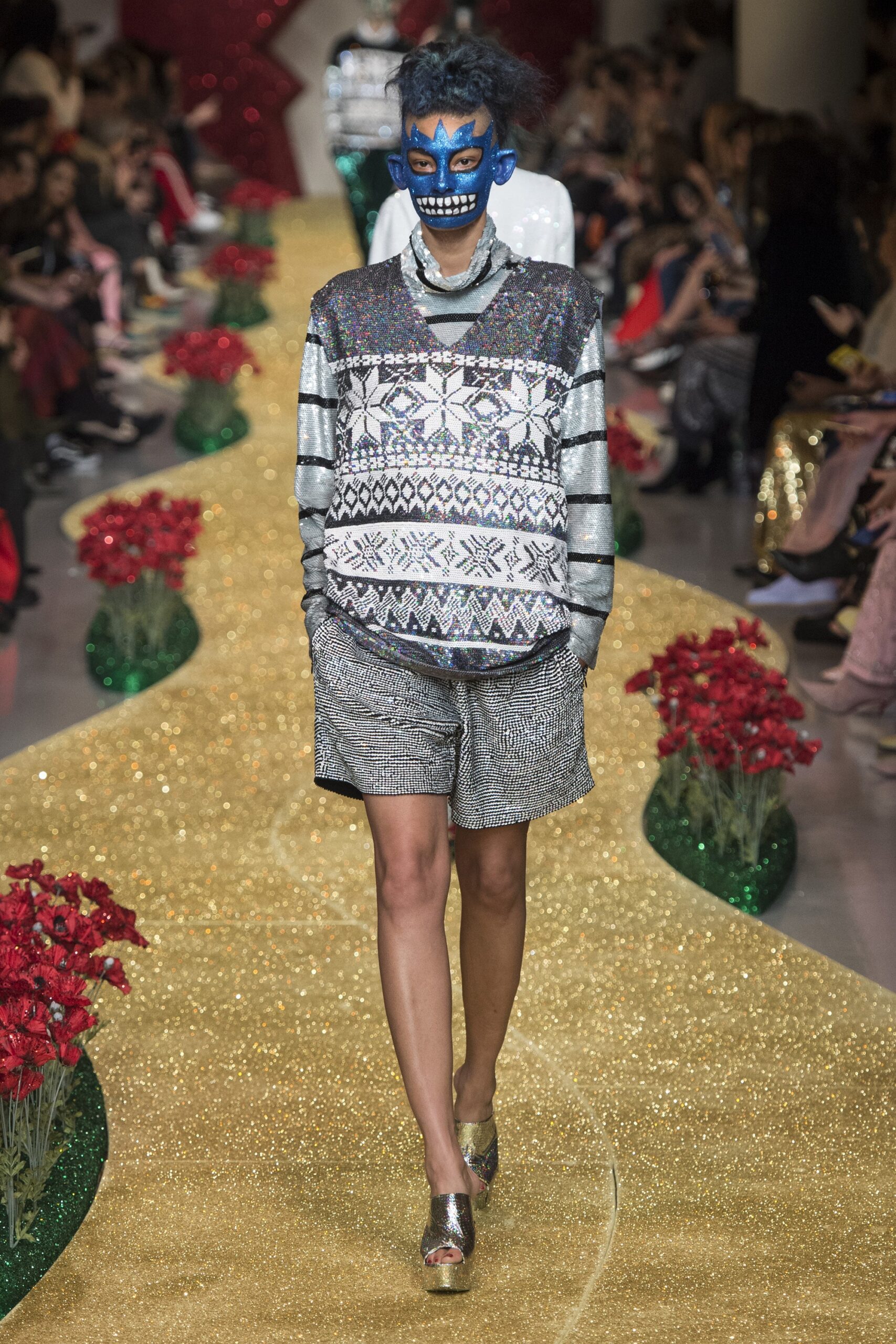 gray fitted sequined straight-leg shiny short shorts