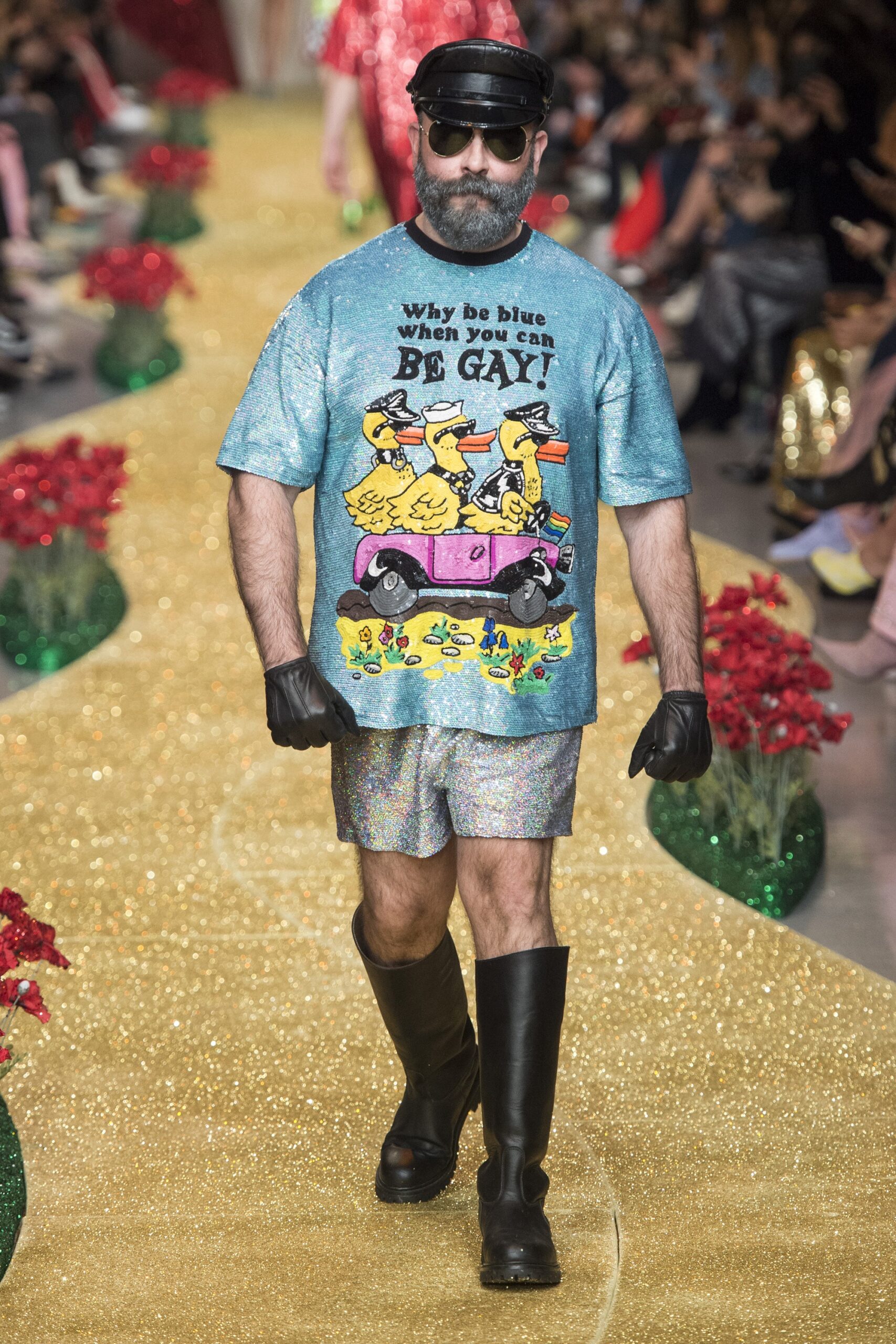 multi fitted sequined straight-leg short shorts