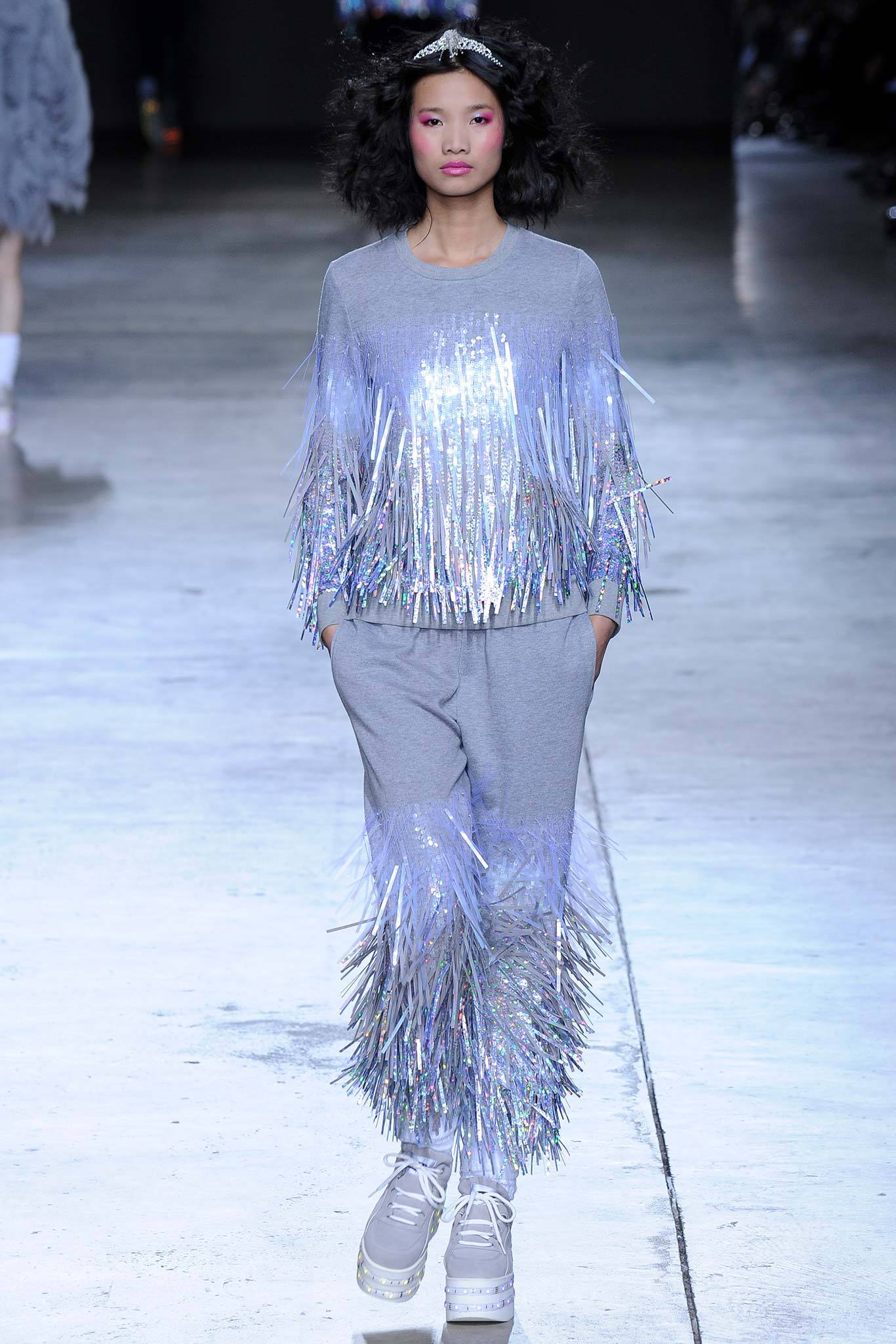 gray fringed top and pants