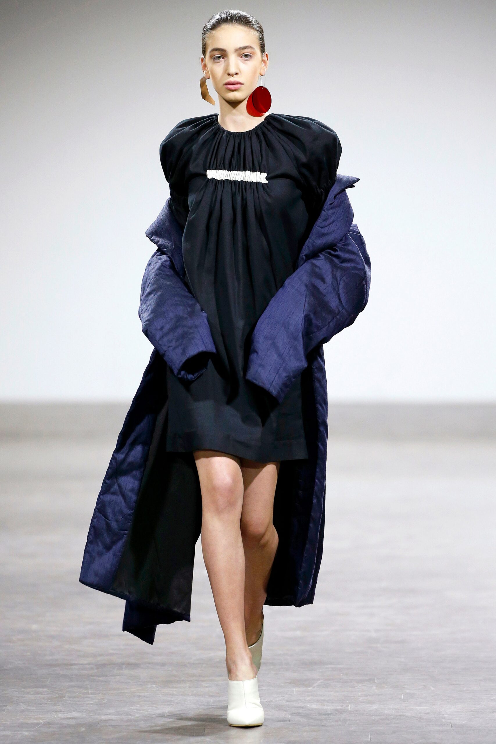 Atelier Kikala Tbilisi F/W 16 Look 73