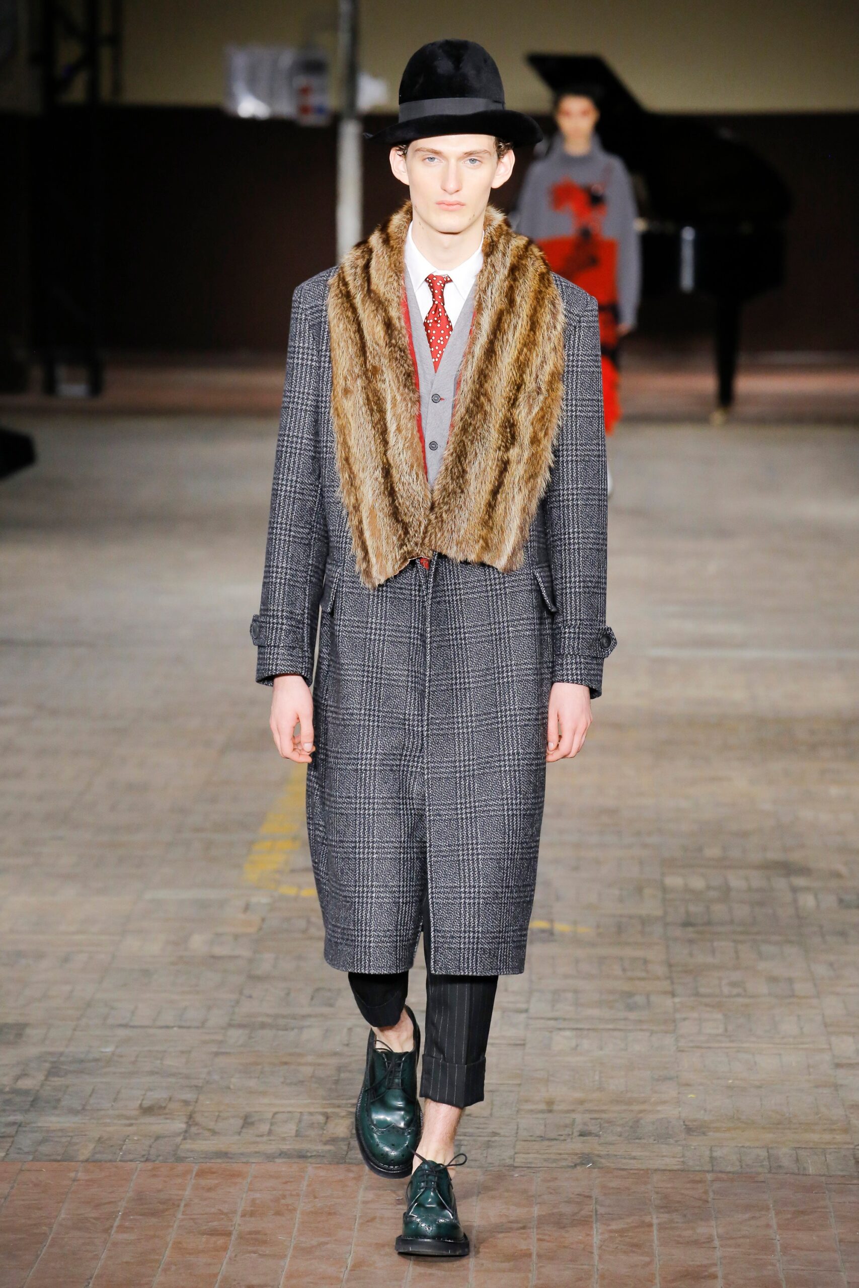beige fur fitted vest