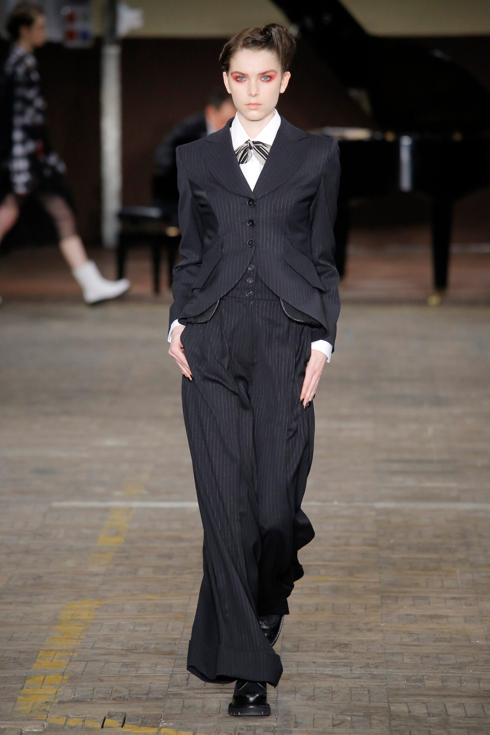 black tailored suit with wide-leg pants