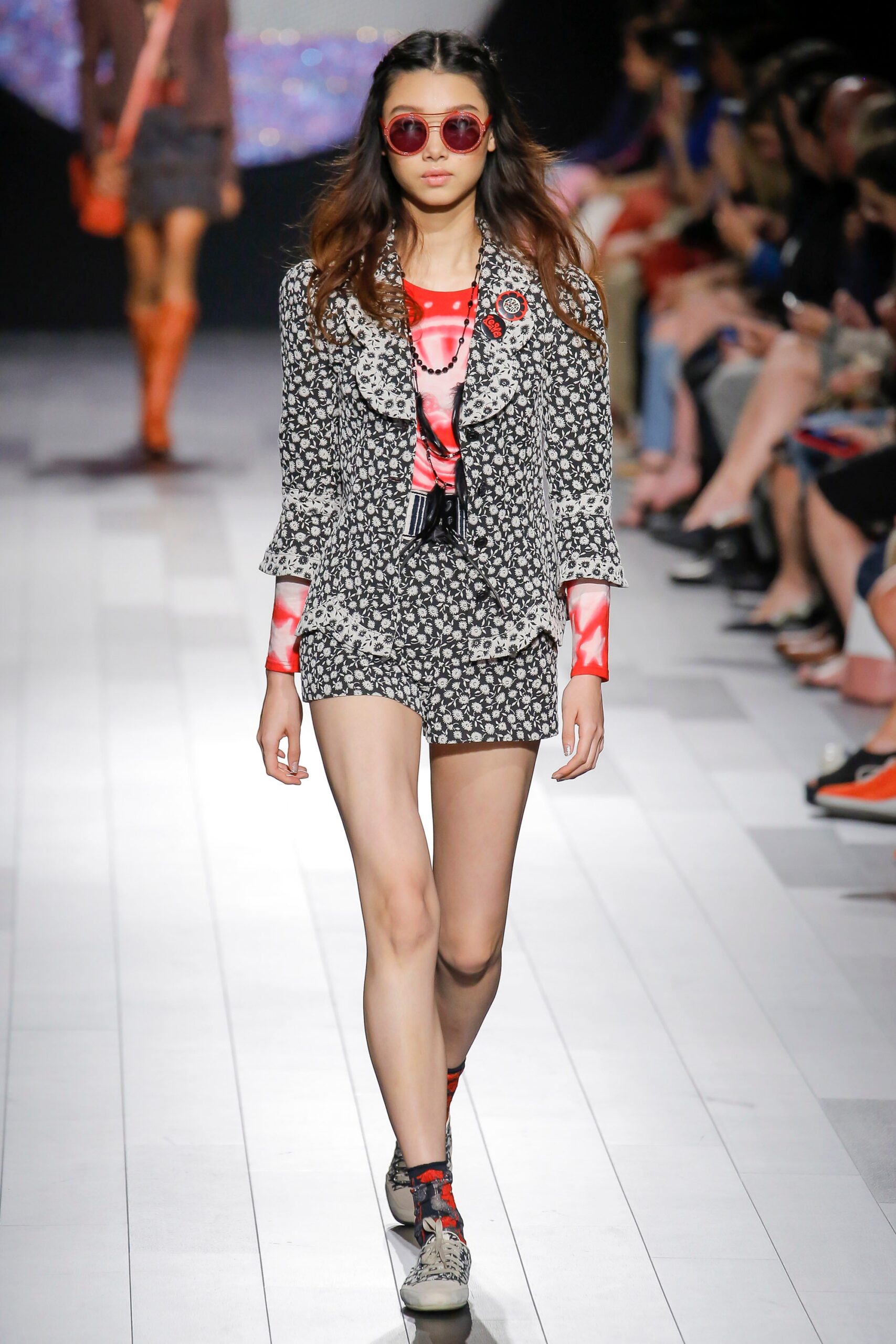 black and white fitted jacket with shorts