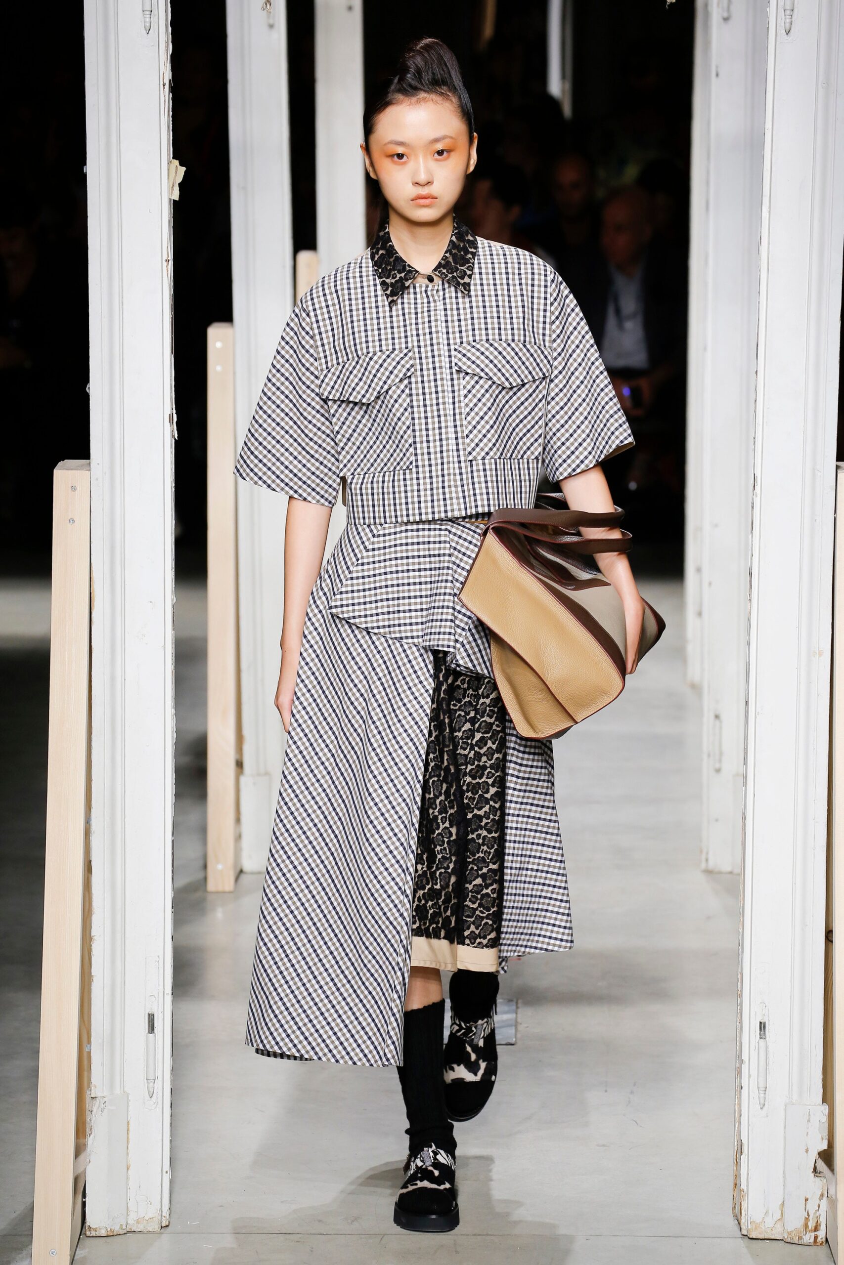 relaxed checked midi dress with bag