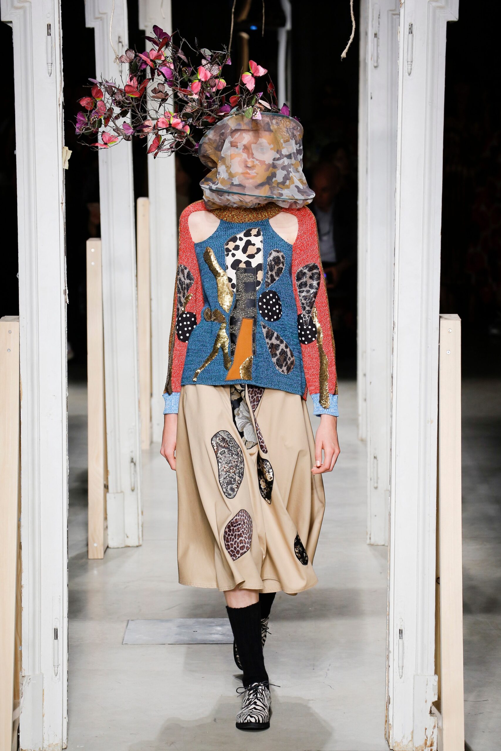 blue knit long-sleeve collared relaxed embroidered layered top