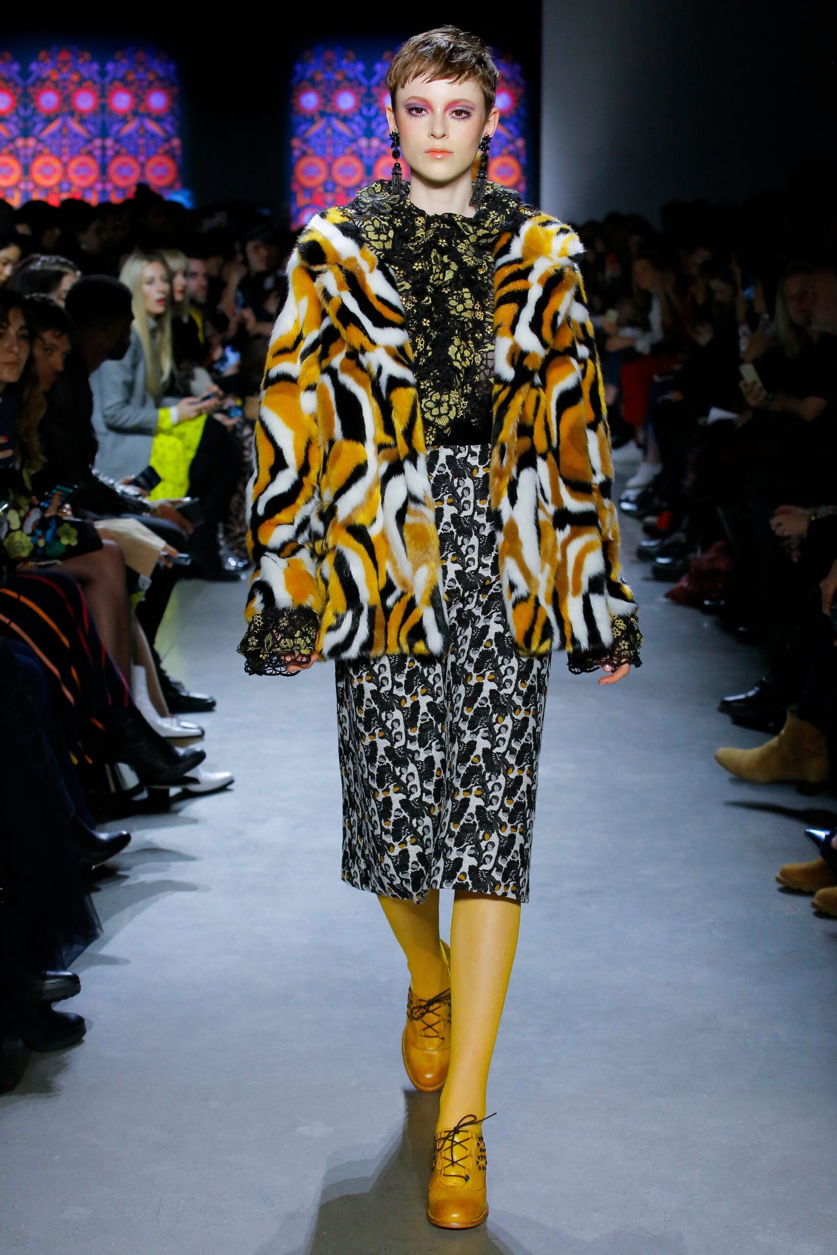 oversized faux-fur coat with embroidered blouse