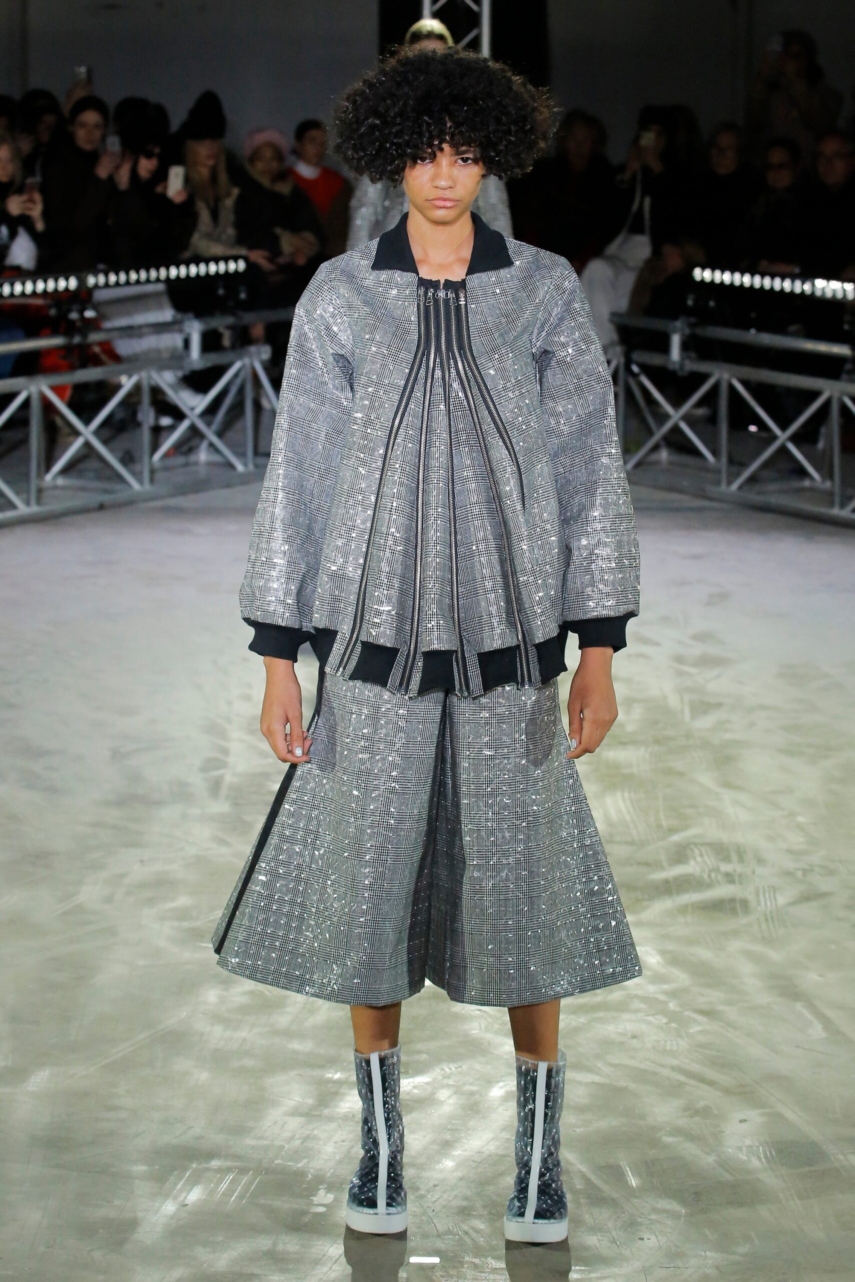 gray metallic long-sleeve collared relaxed zippered shiny jacket