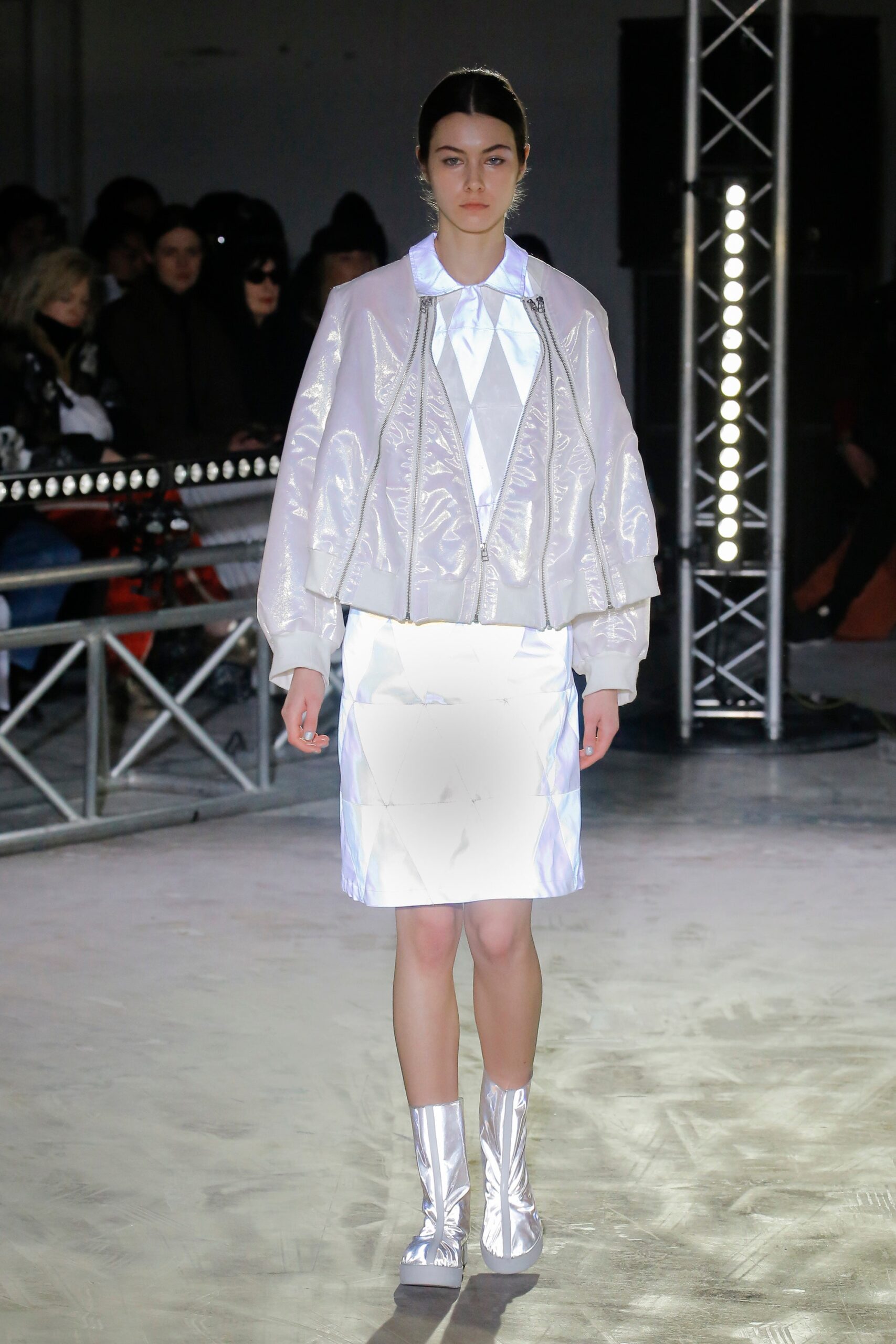gray metallic long-sleeve collared oversized zippered shiny jacket