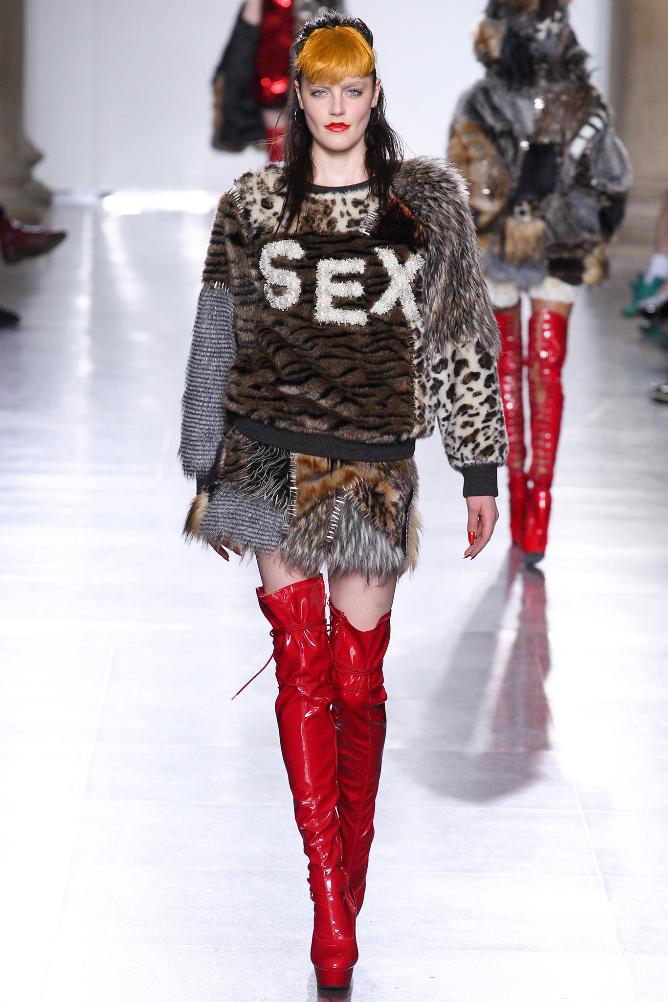 brown fur long-sleeve relaxed animal-print embroidered sweater