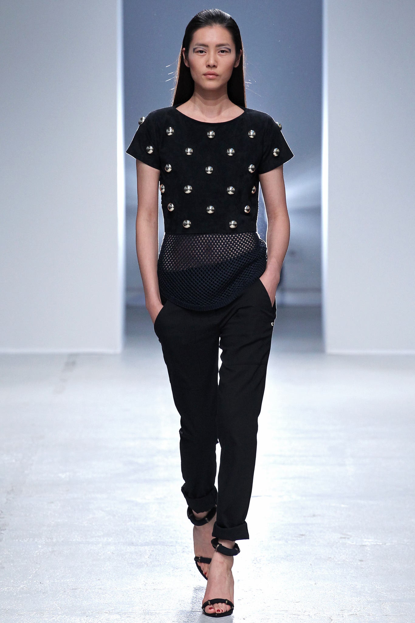 black cotton short-sleeve scoop-neck fitted embellished top