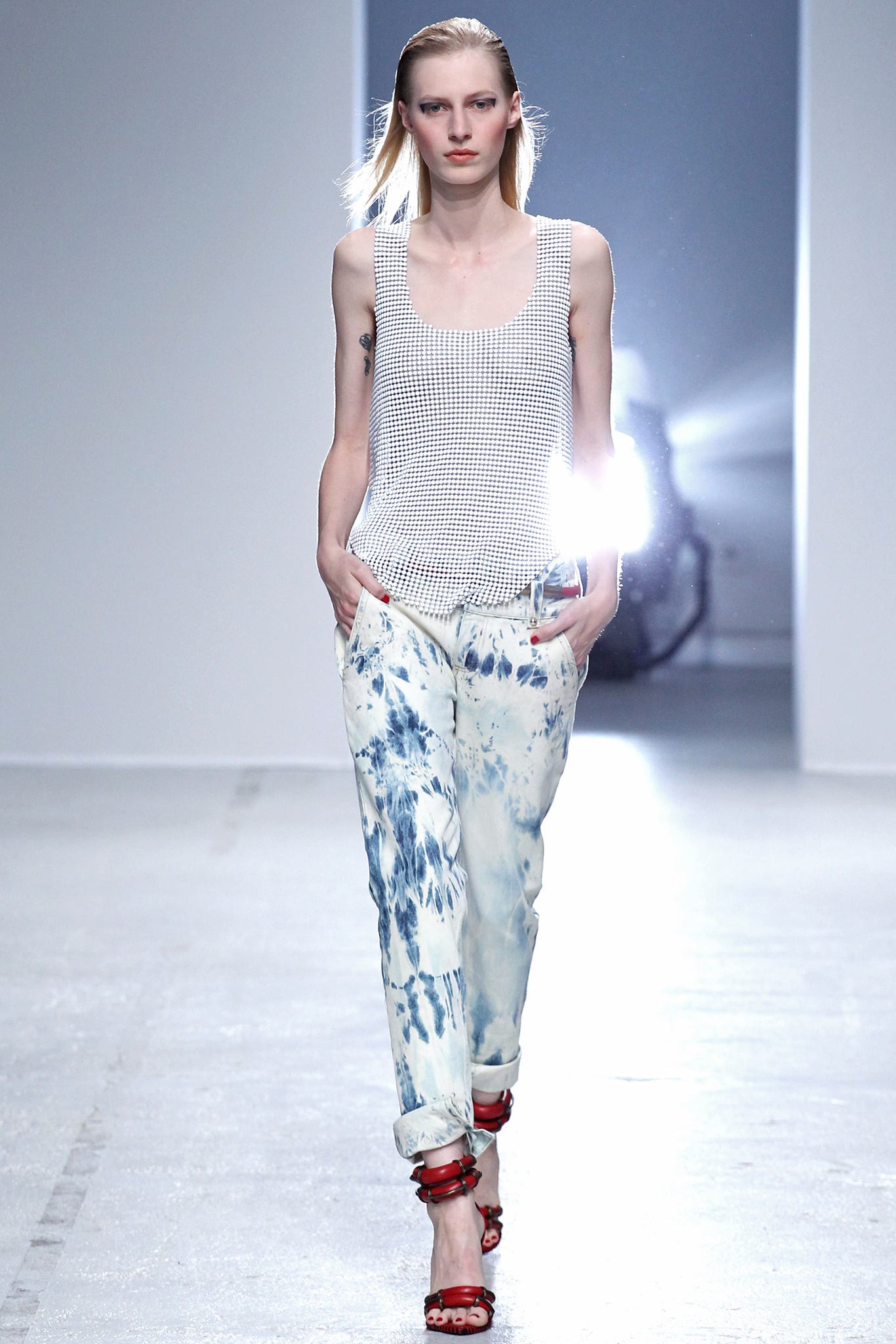 blue denim relaxed distressed pants