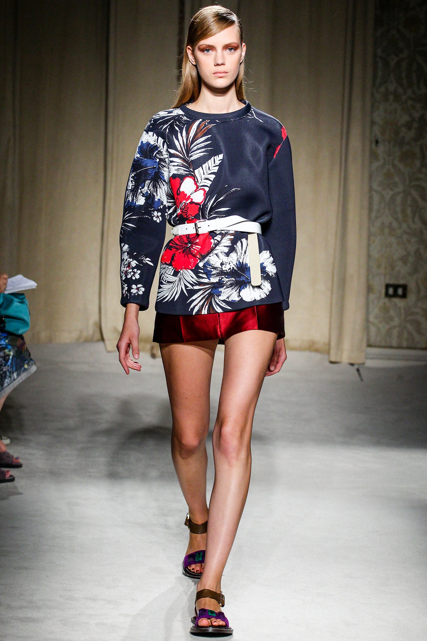 relaxed printed top with shorts