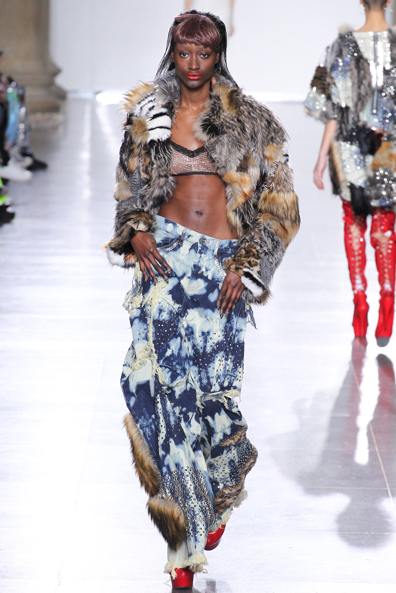fur coat with denim pants